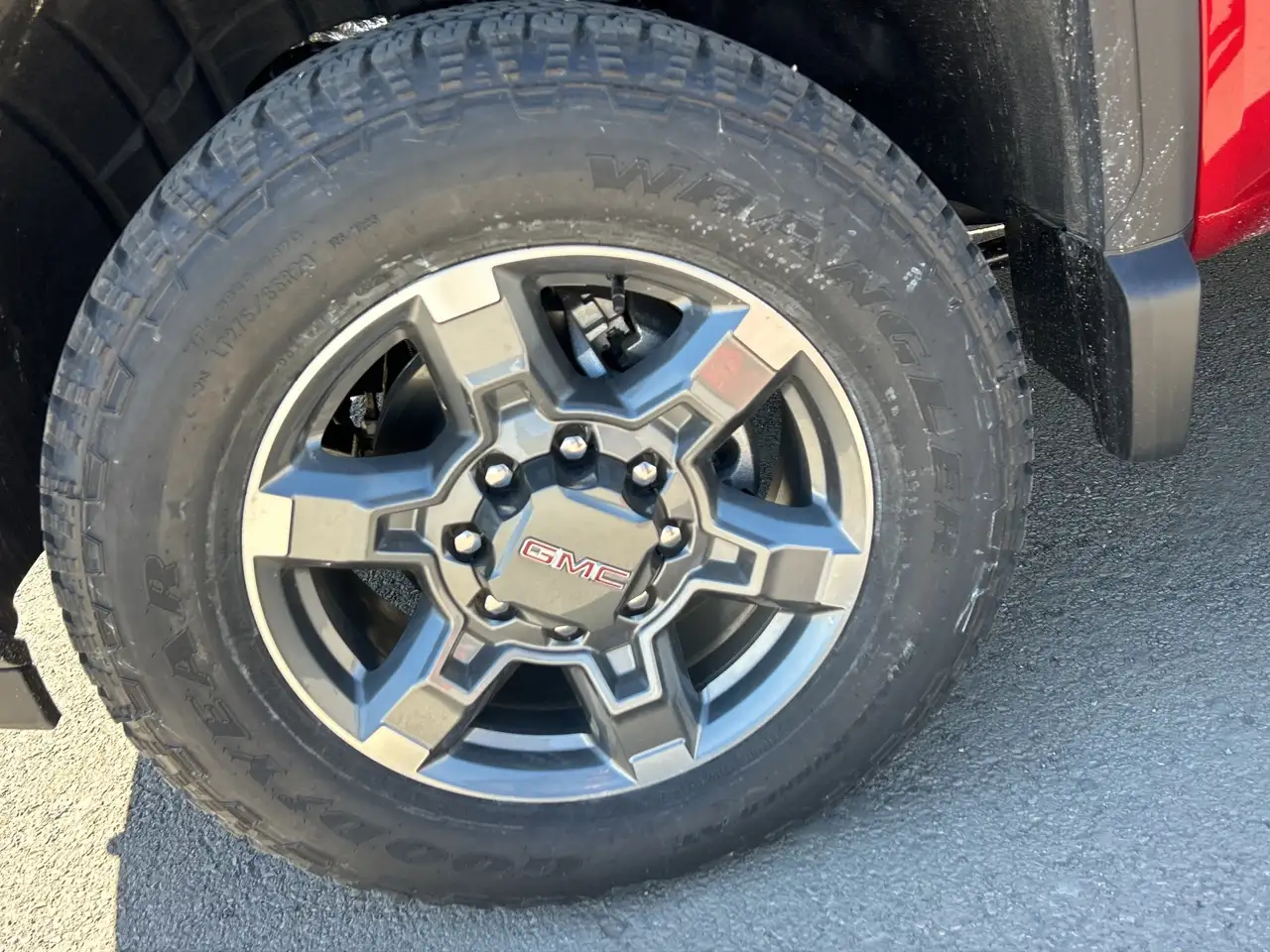 GMC Sierra 3500HD снимка GMC Sierra 3500HD