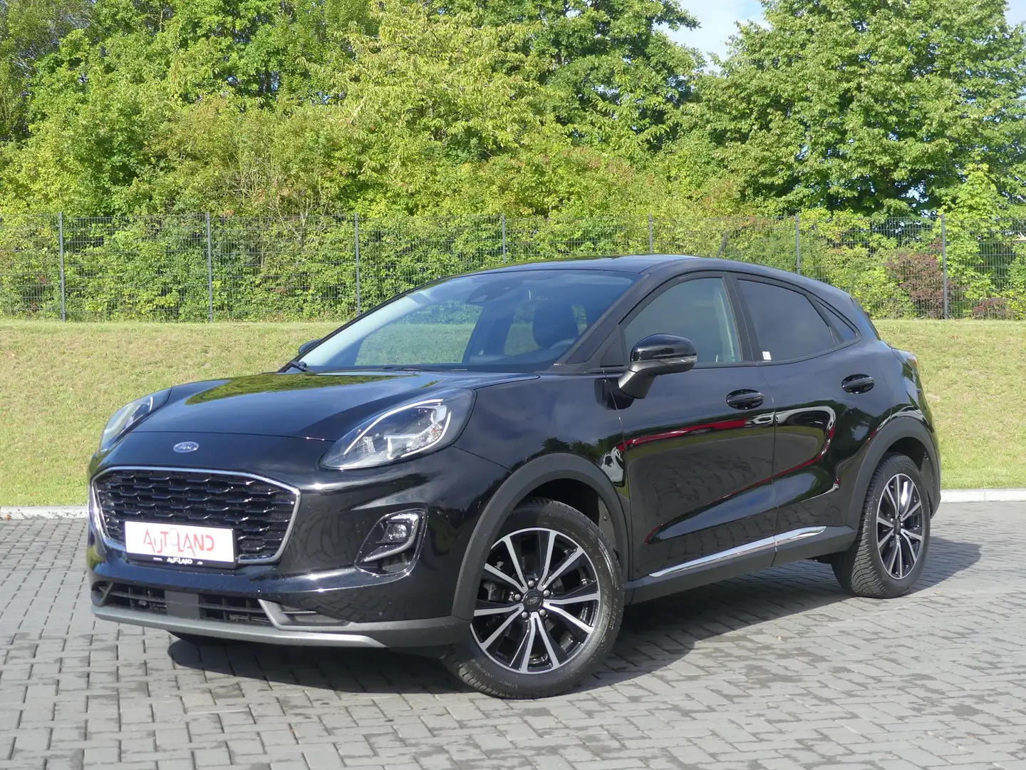 Ford Puma 1.0 M-Hybrid Titanium Design LED Klimaaut. Negro - 2