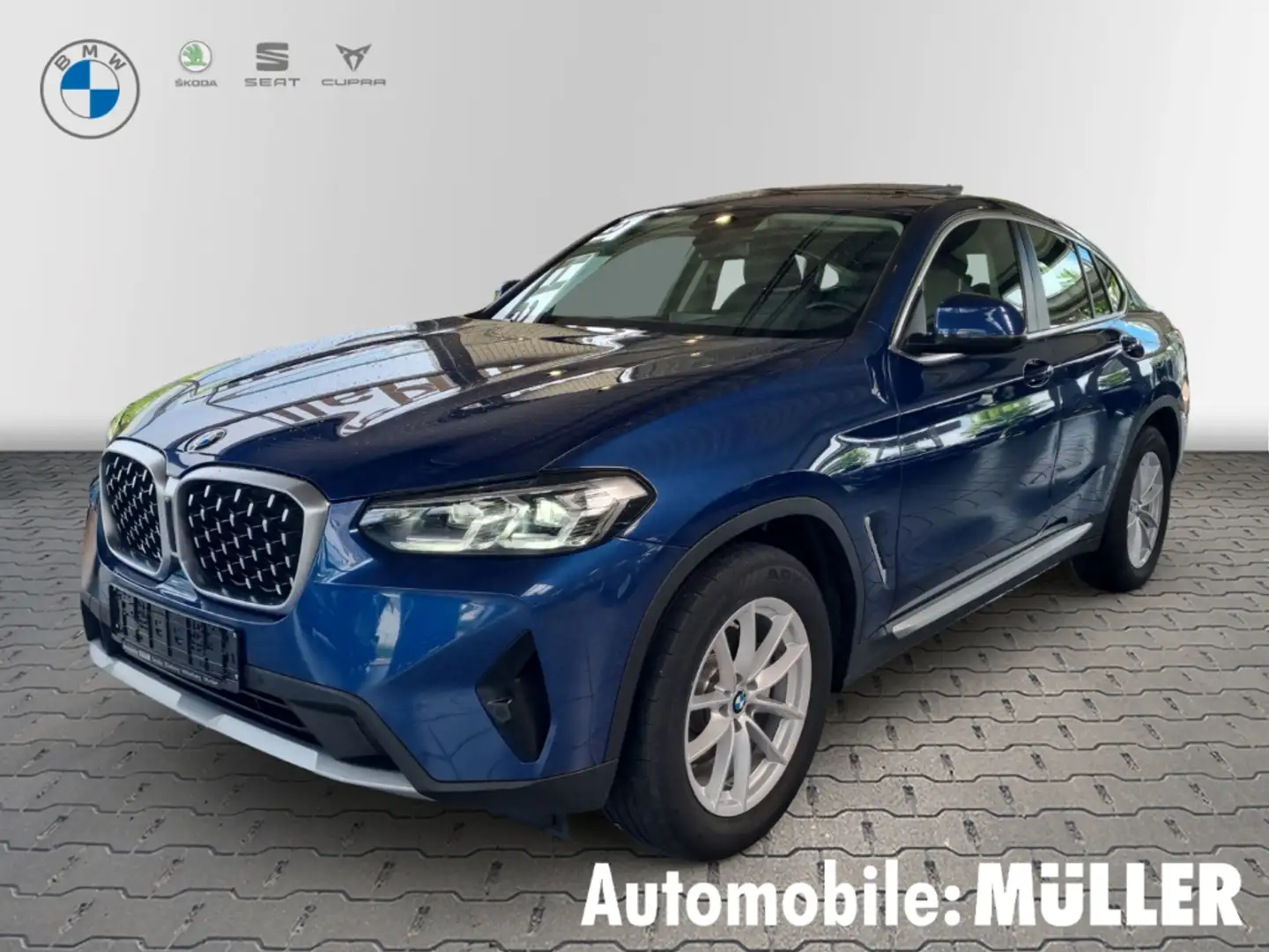 BMW X4 20d Park-Assistent El. Panodach Navi Leder LED Kur Blau - 1