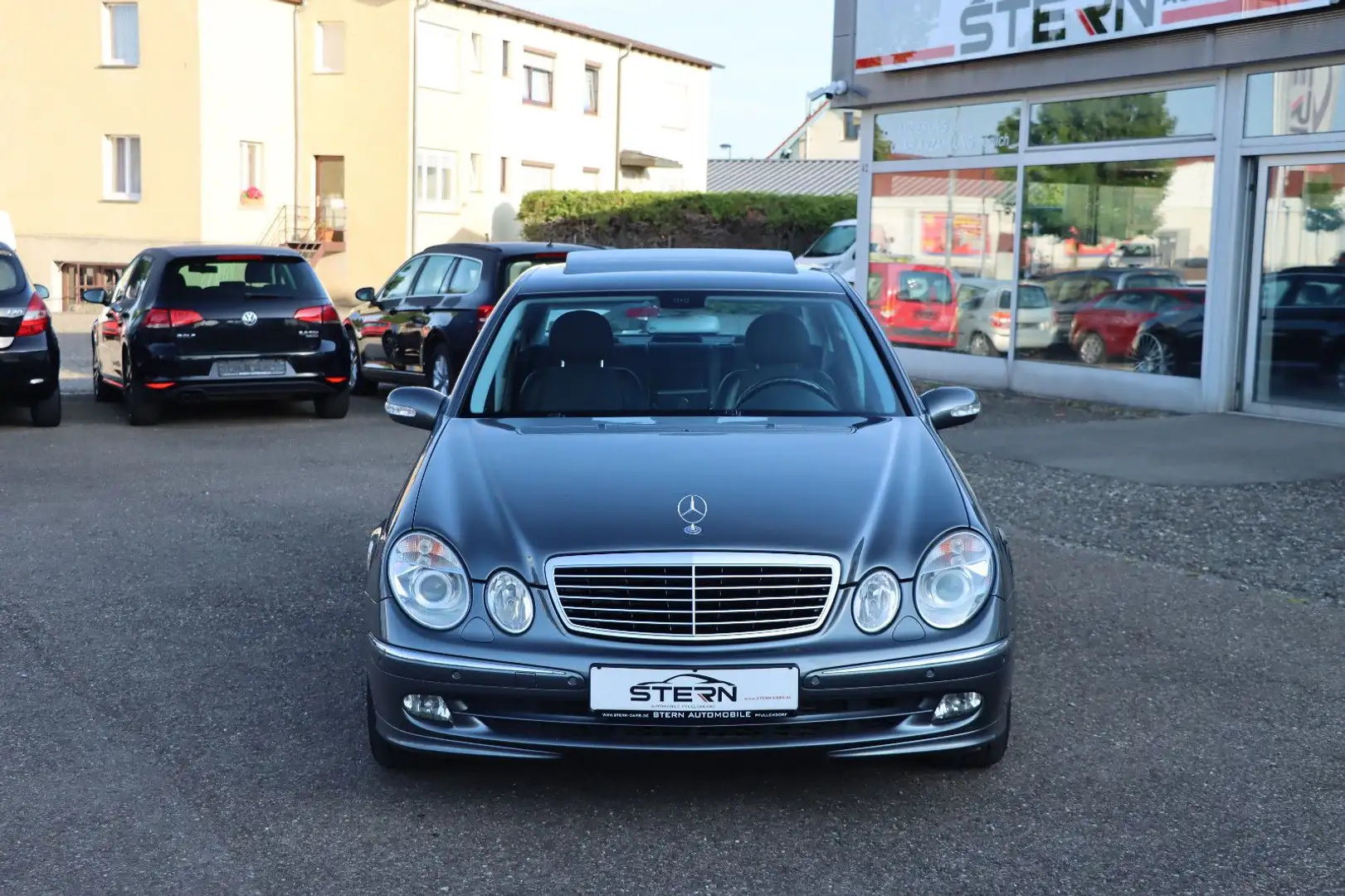 Mercedes-Benz E 270 CDI l XENON l LEDER l 2.HAND l Gris - 2