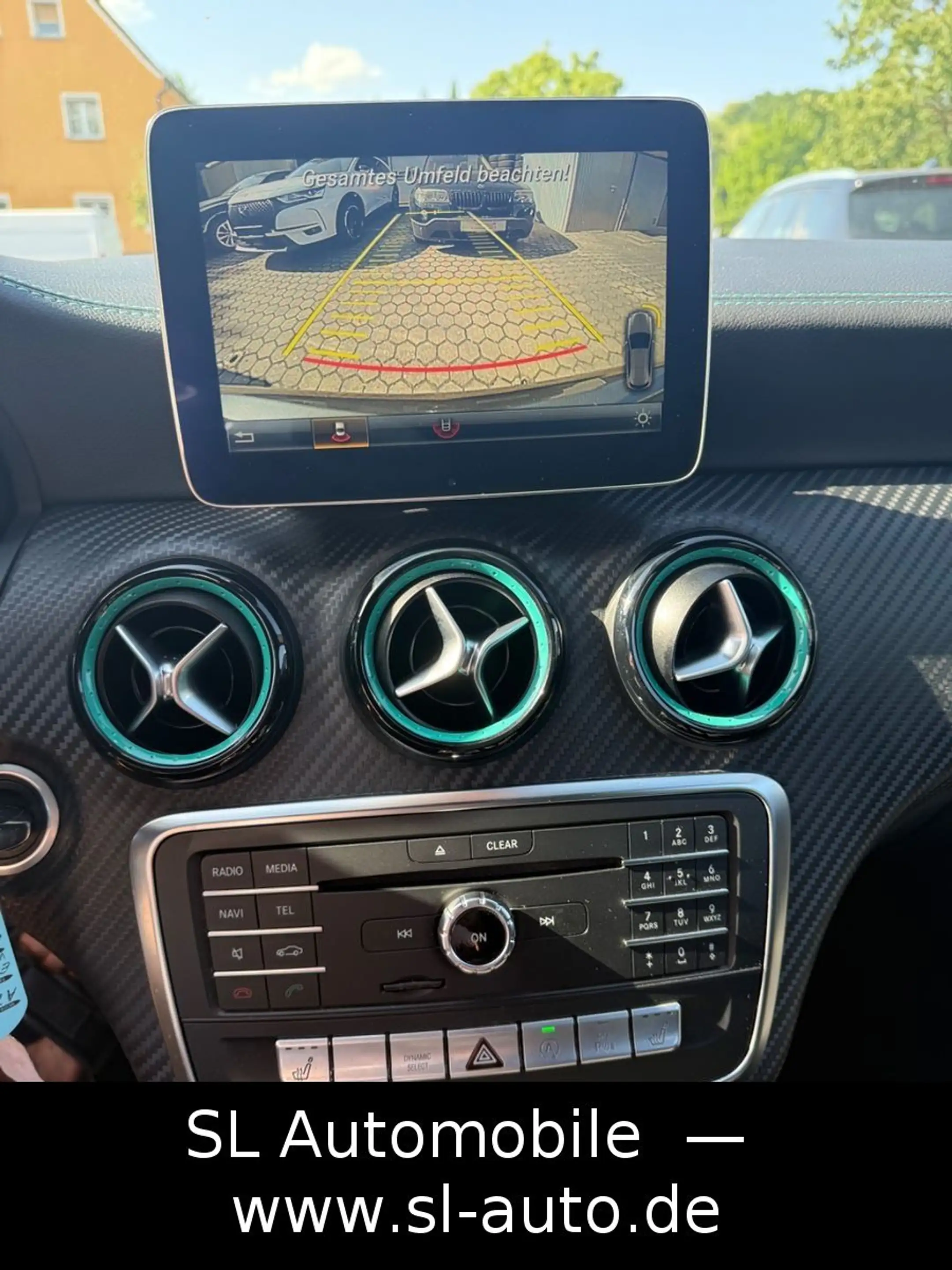 Mercedes-Benz A 220 4Matic Aut. AMG Line LED Navi Kamera — photo 9