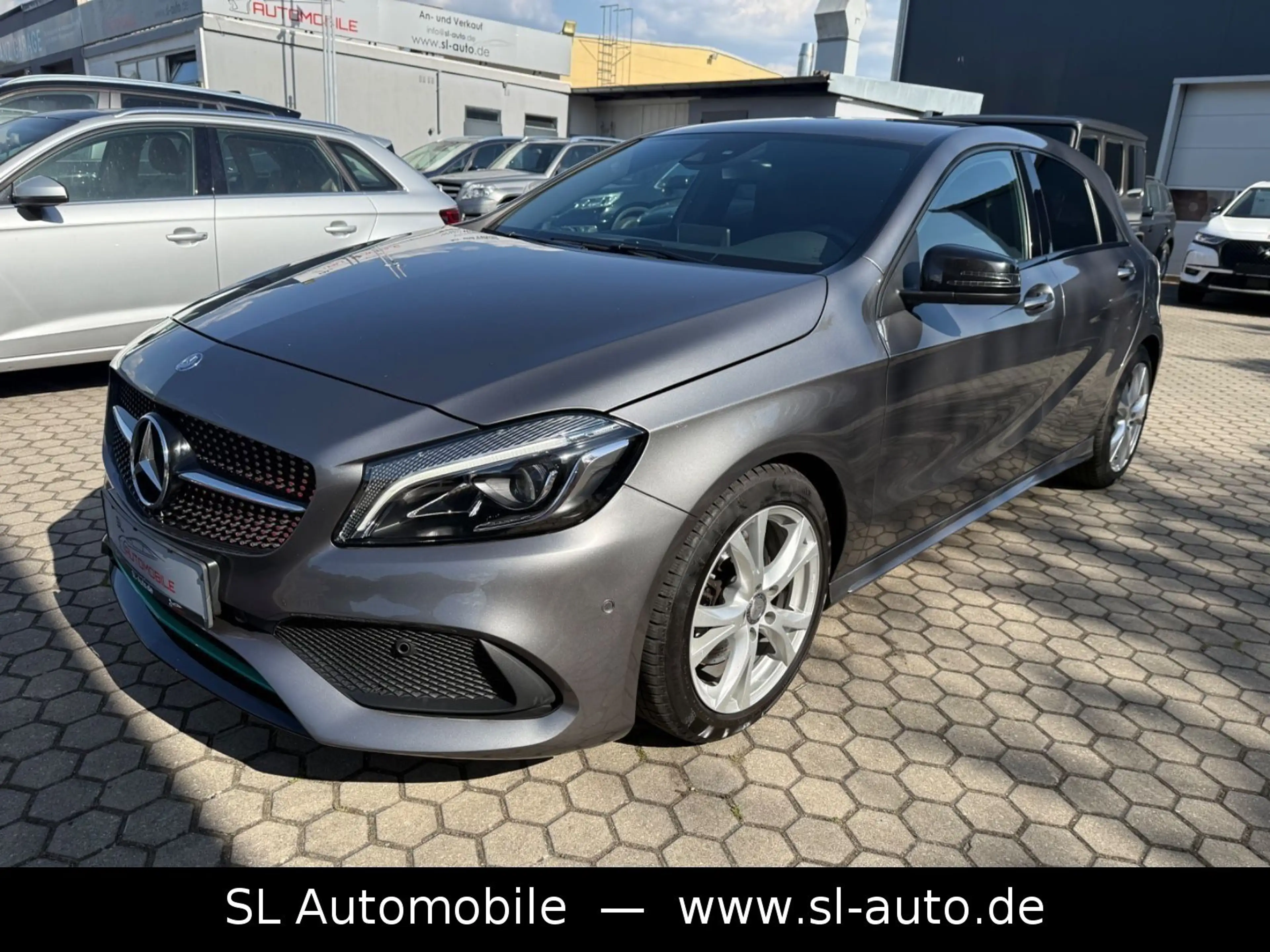 Mercedes-Benz A 220 4Matic Aut. AMG Line LED Navi Kamera — photo 10
