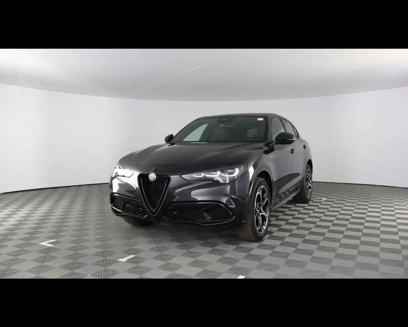 Alfa Romeo Stelvio 2.2 Turbo Veloce Nero - 2