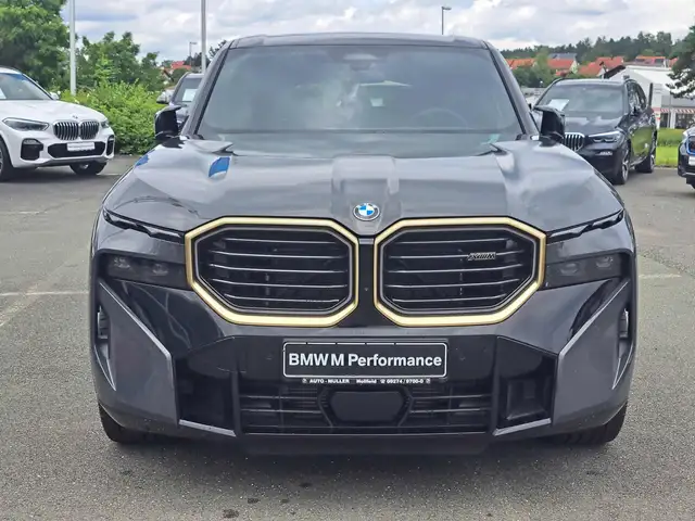 BMW XM view 7