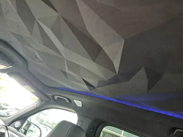 BMW XM view 15