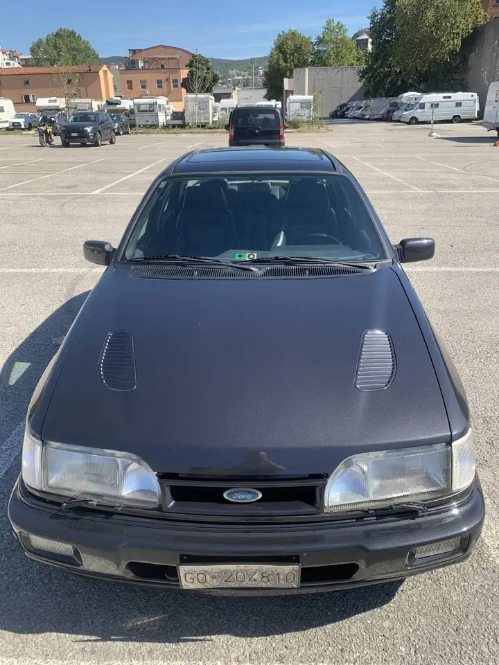 Ford Sierra 4p 2.0 Cosworth 4x4, foto 7