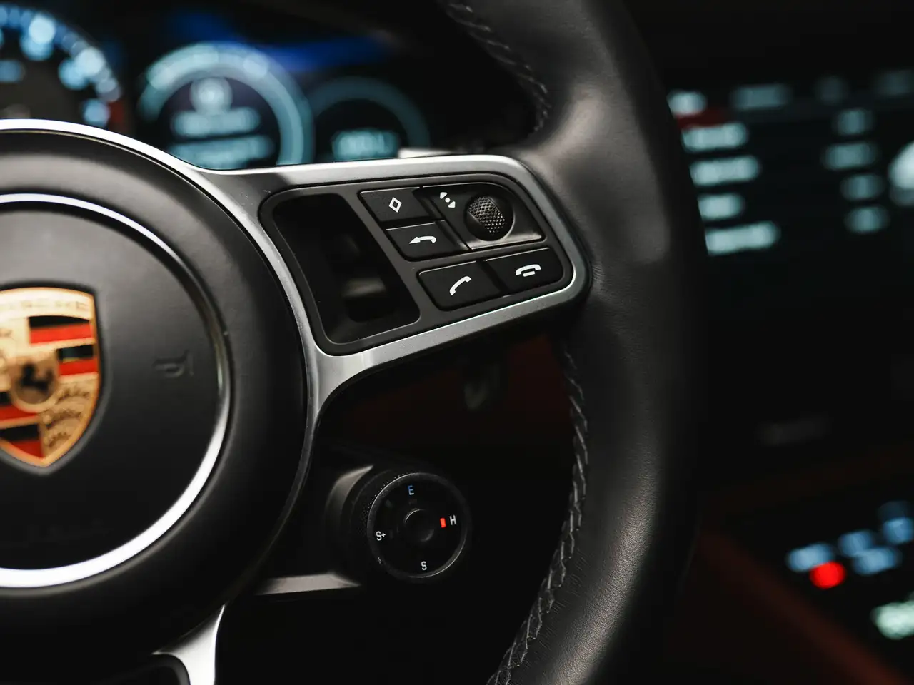 Porsche Cayenne снимка Porsche Cayenne