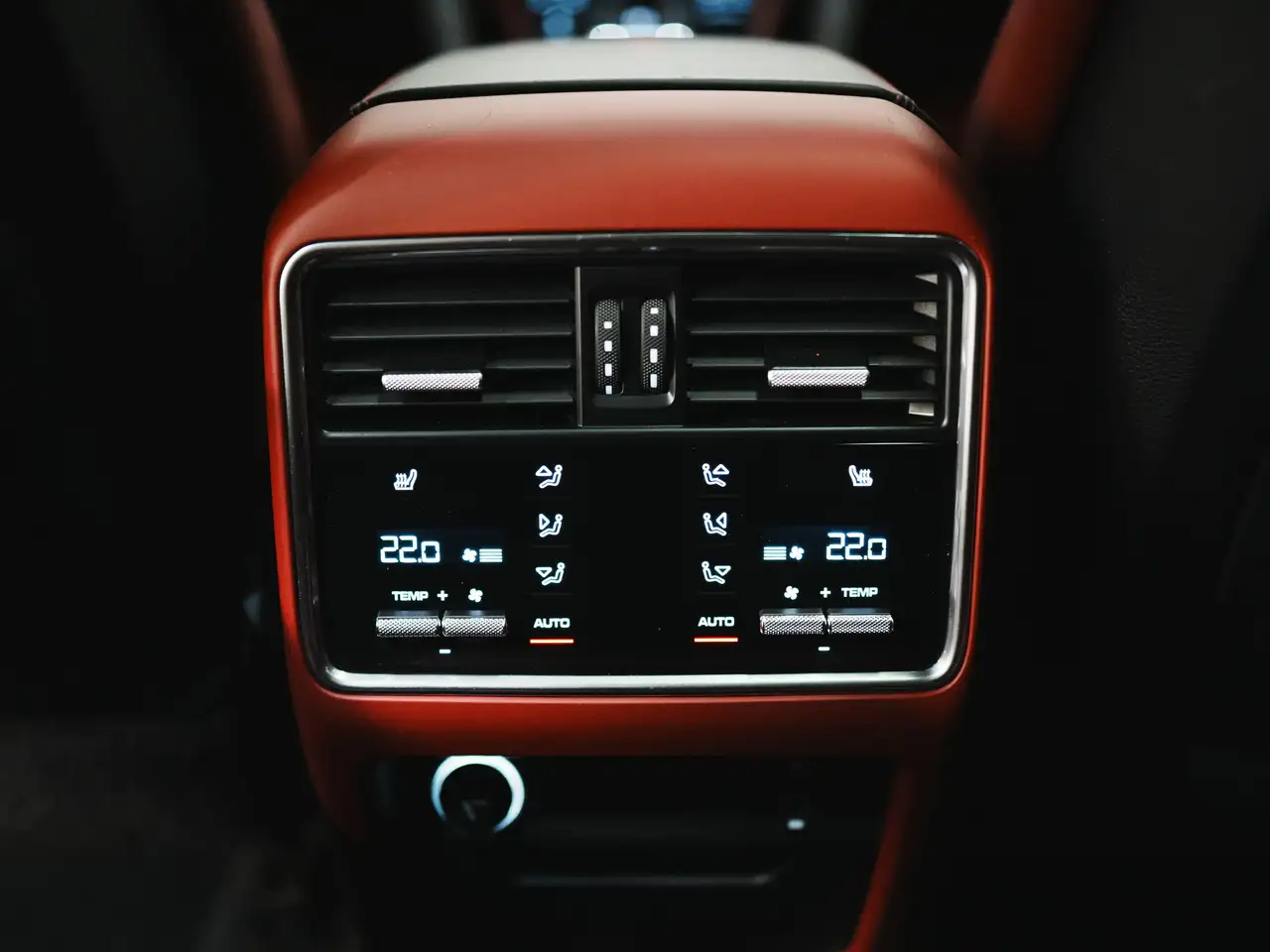 Porsche Cayenne снимка Porsche Cayenne
