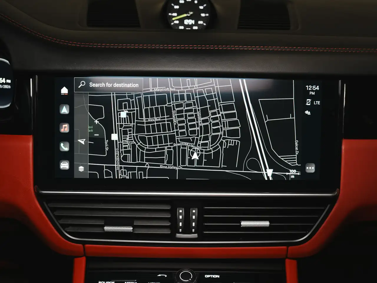 Porsche Cayenne снимка Porsche Cayenne