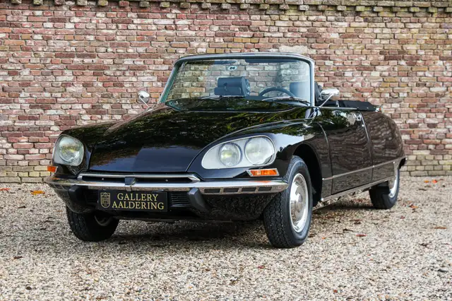 Citroen DS 23 Cabriolet "Conversion aux Pays-Bas" Professiona