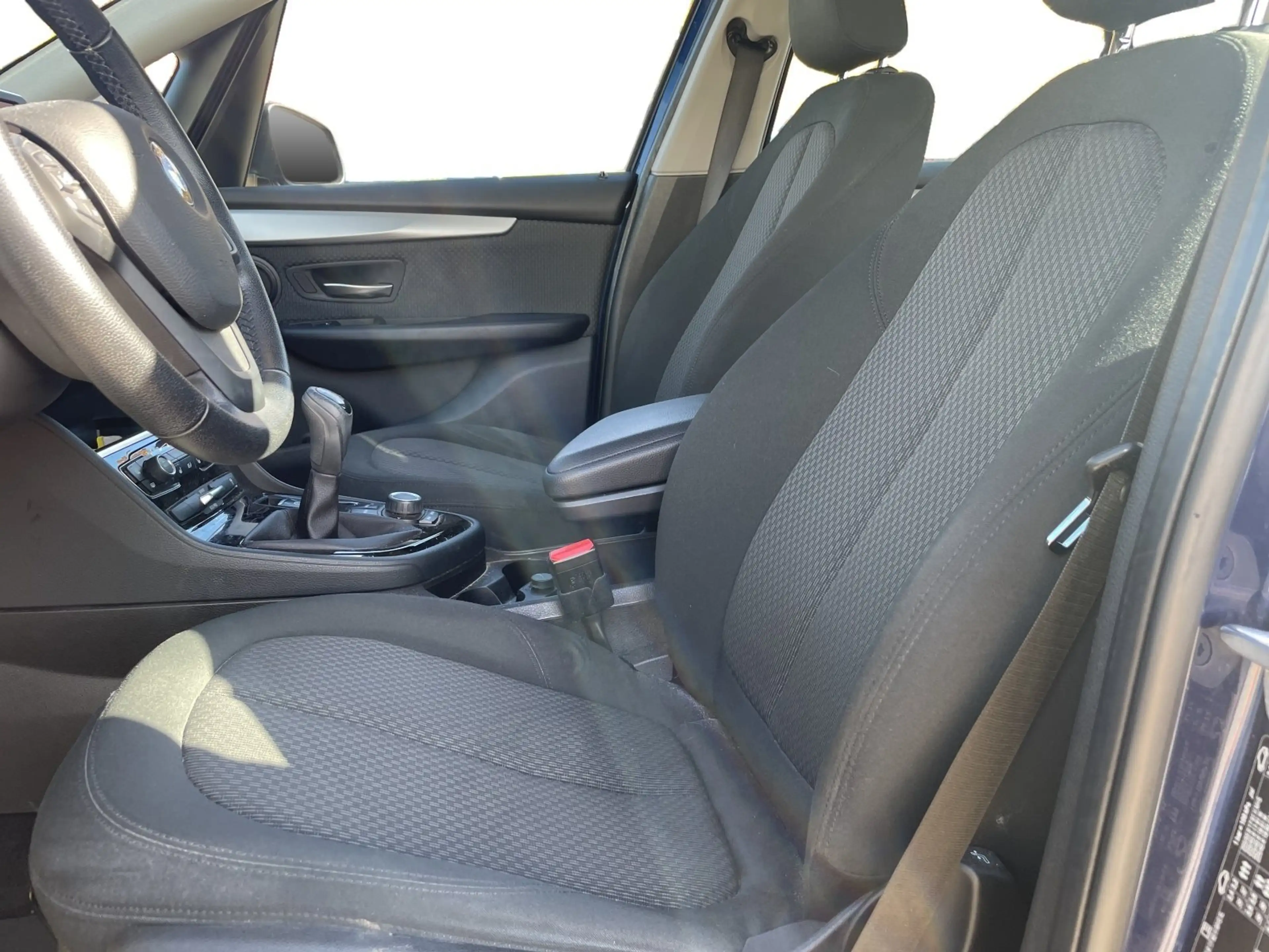 BMW 216 i Garantie/Scheckheftgepflegt/So und Wi.Räder — photo 11