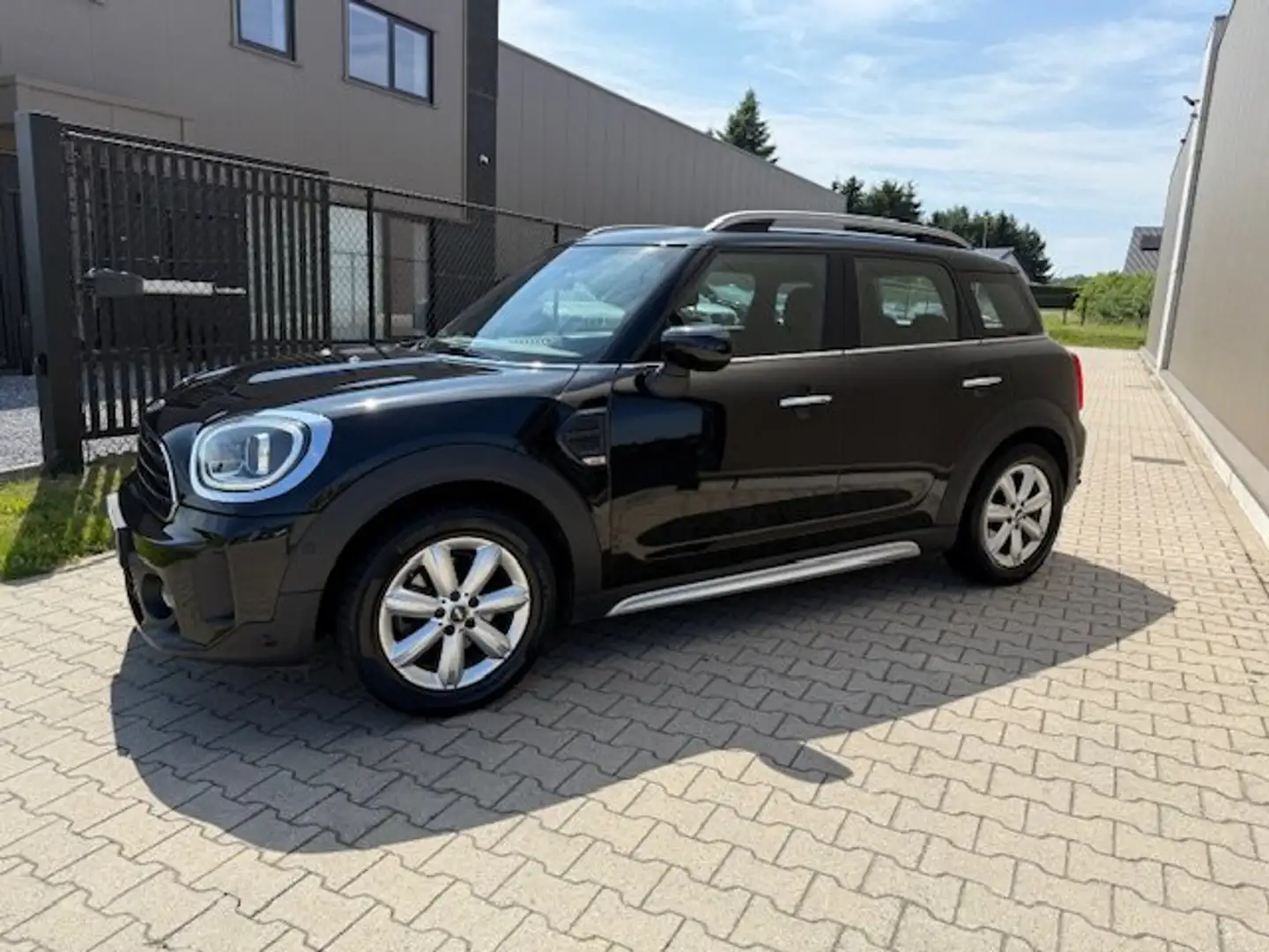 MINI Cooper Countryman PANORAMISCH SCHUIFDAK/KEYLESS/NAVIGATIE/CARPLAY... Schwarz - 2