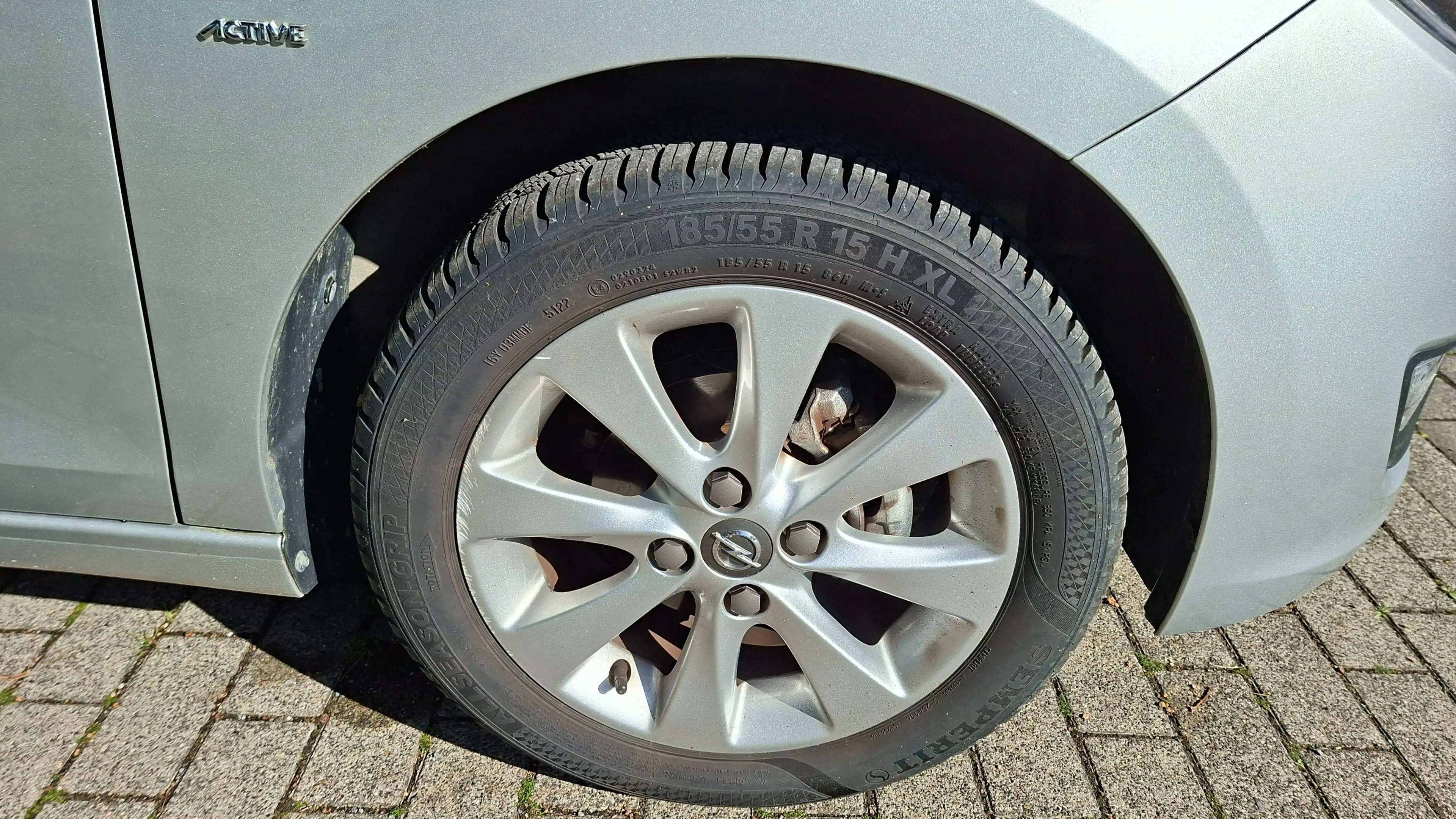 Opel Karl Karl 1.0 Automatik erst 7229 KM !! Klima — photo 11