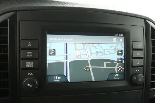 Mercedes-Benz Vito view 14