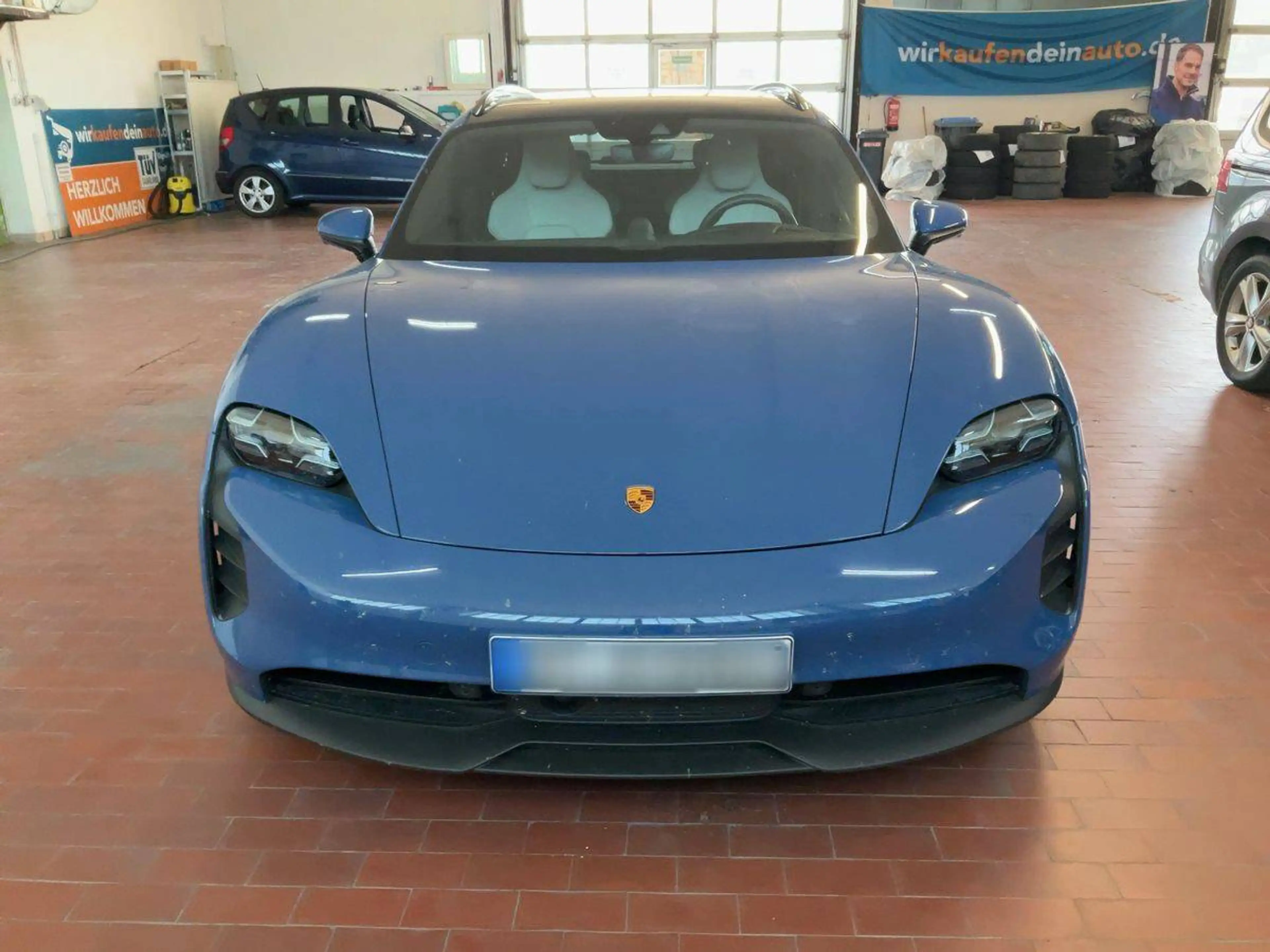 Porsche Taycan GTS — photo 3