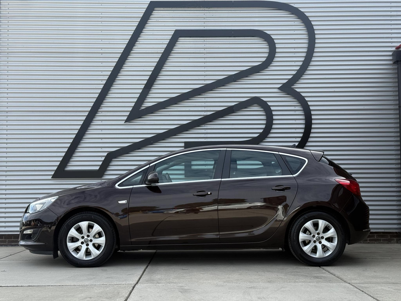 Opel Astra 1.4 Turbo Business + Navi|Clima|Cruise|Trekhaak|PD — photo 4