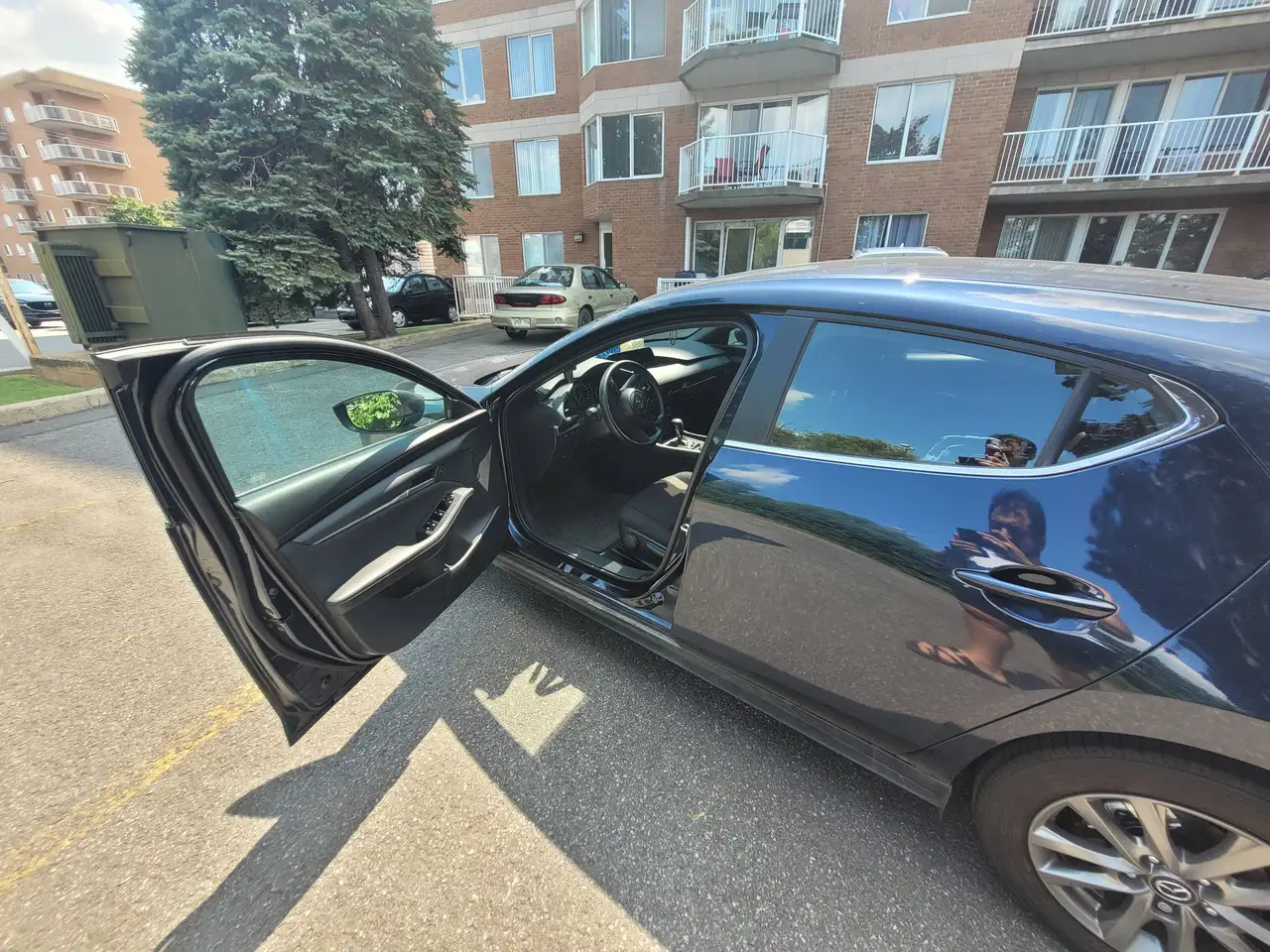 Mazda 3 снимка Mazda 3