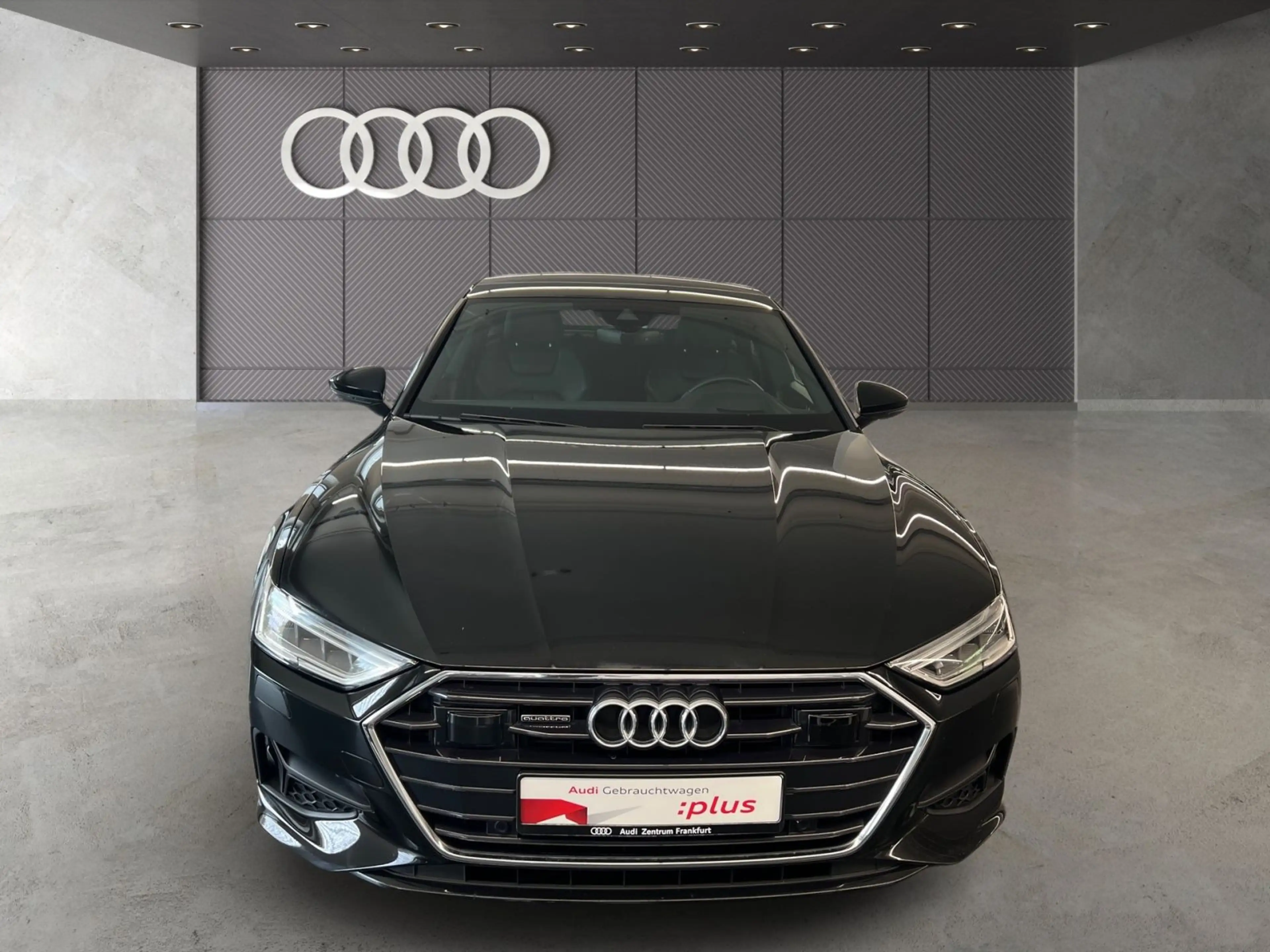 Audi A7 55 TFSI quattro S tronic S line LED — photo 4