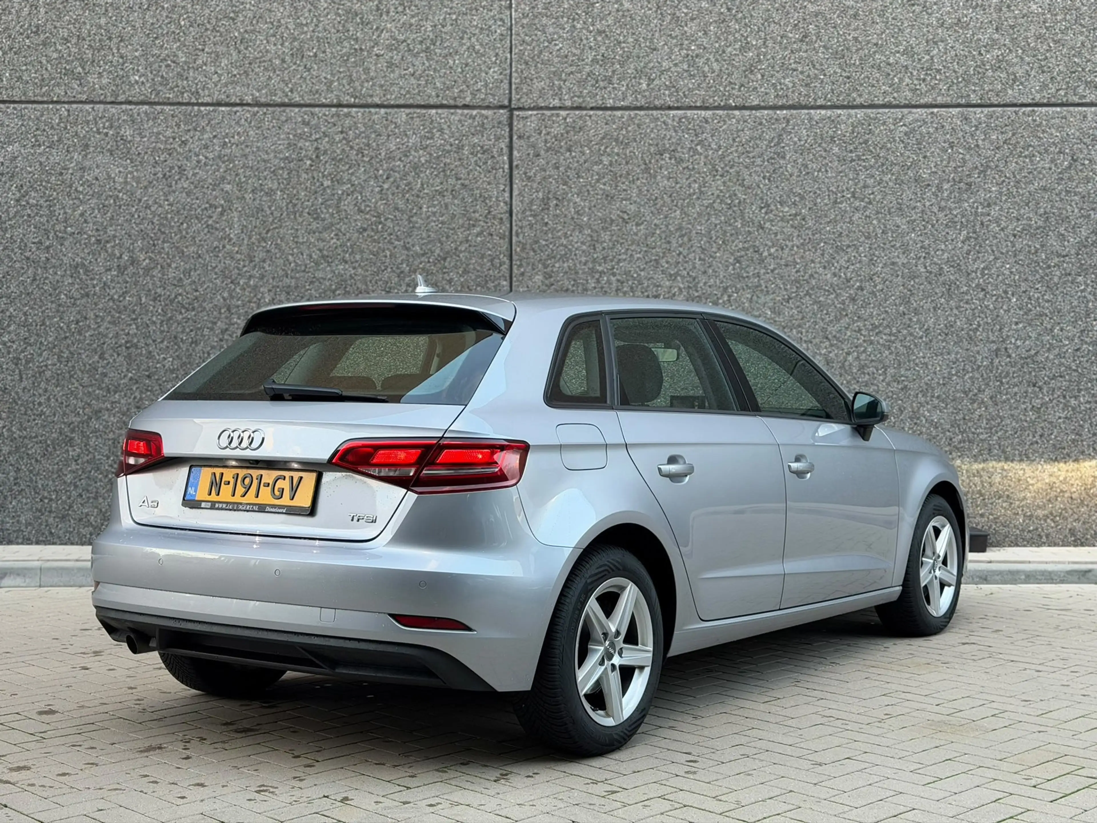 Audi A3 Sportback 1.0 TFSI Pro Line (CAMERA, PARKEERSENSOR — photo 8