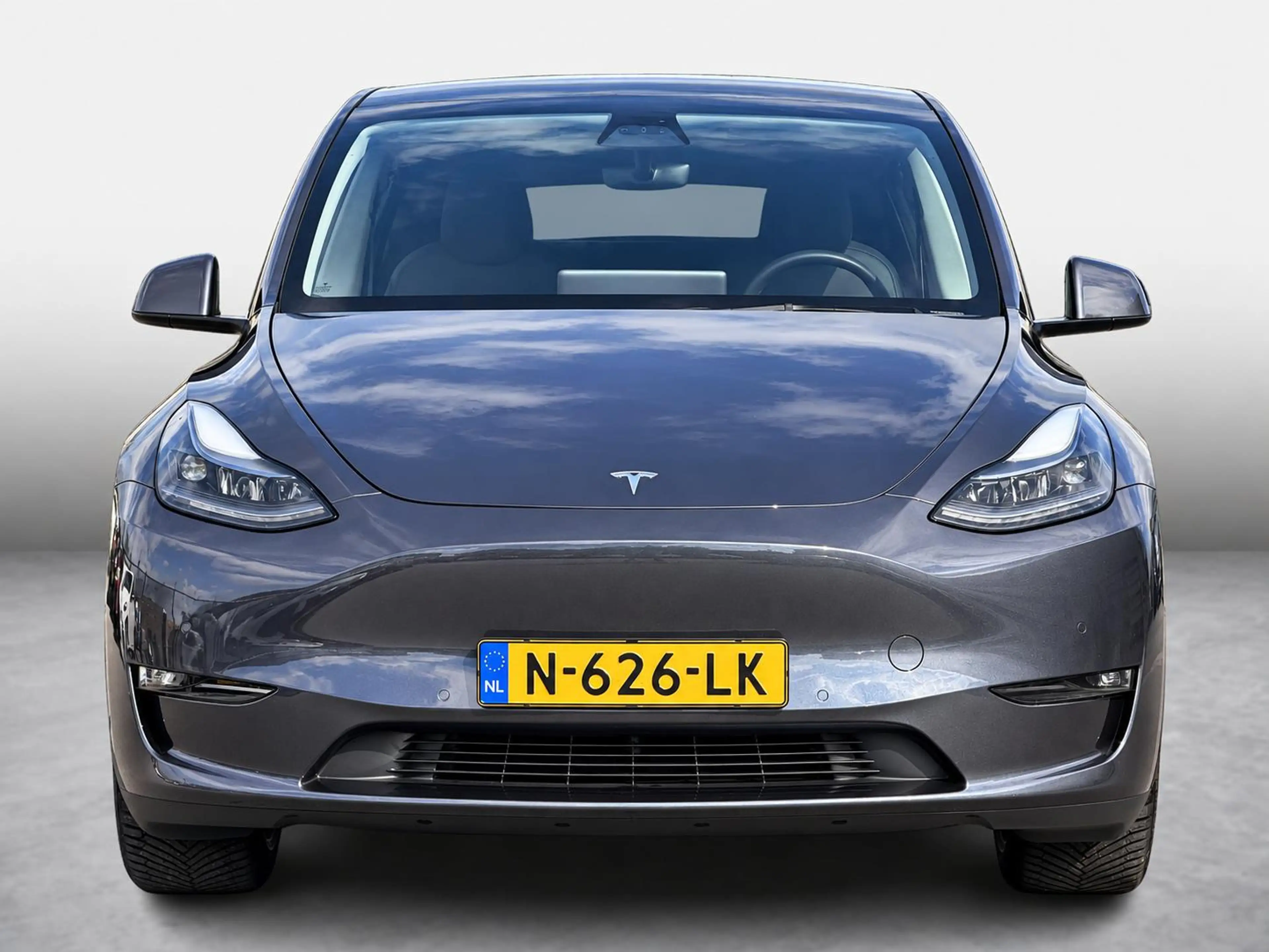 Tesla Model Y Long Range AWD 75 kWh SOH 92,7% | Autopilot | 20'' — photo 13