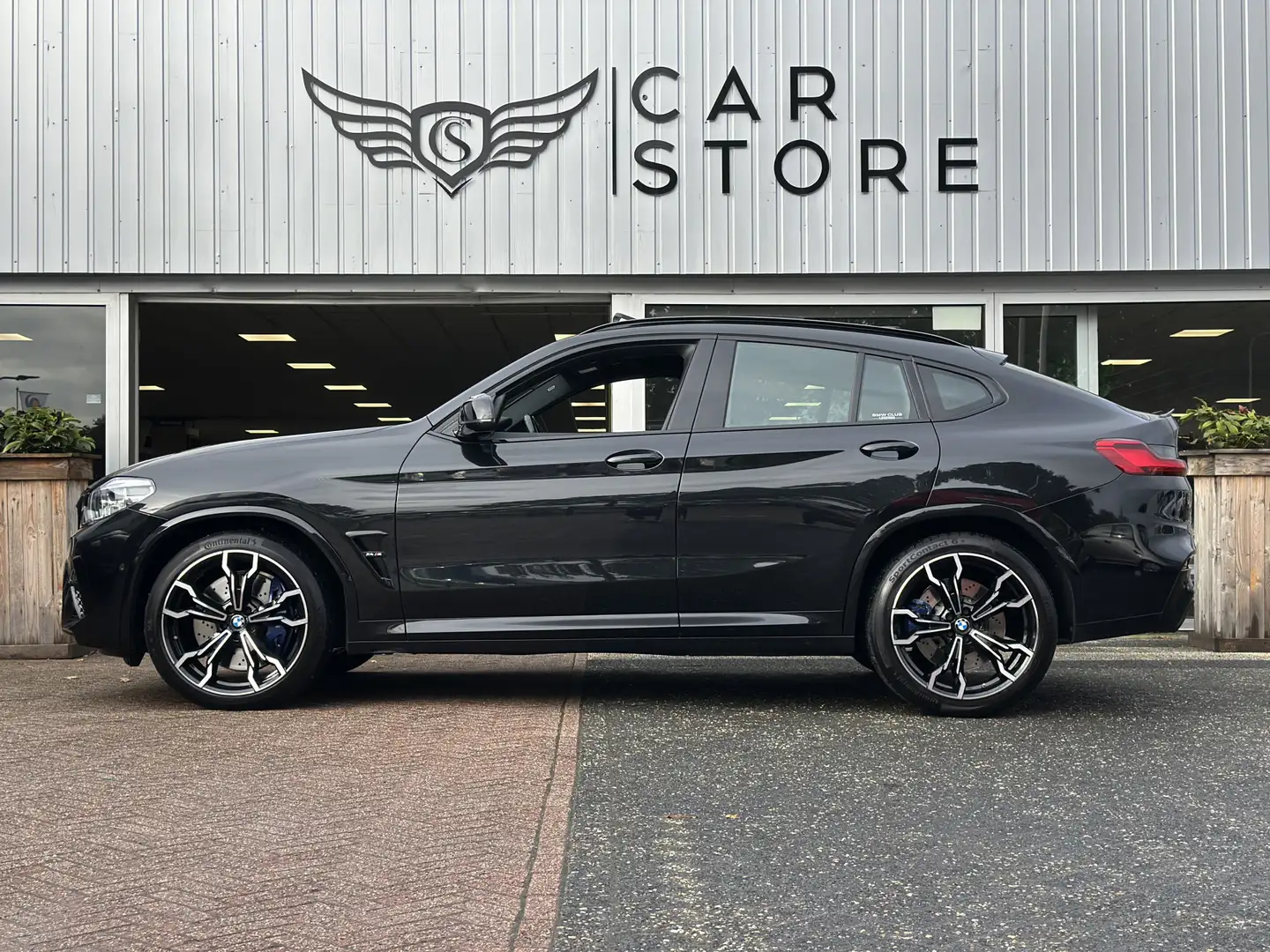 BMW X4 M Competition 510PK|CARBON|PANO|HARMAN KARDON|LEDER| Zwart - 2