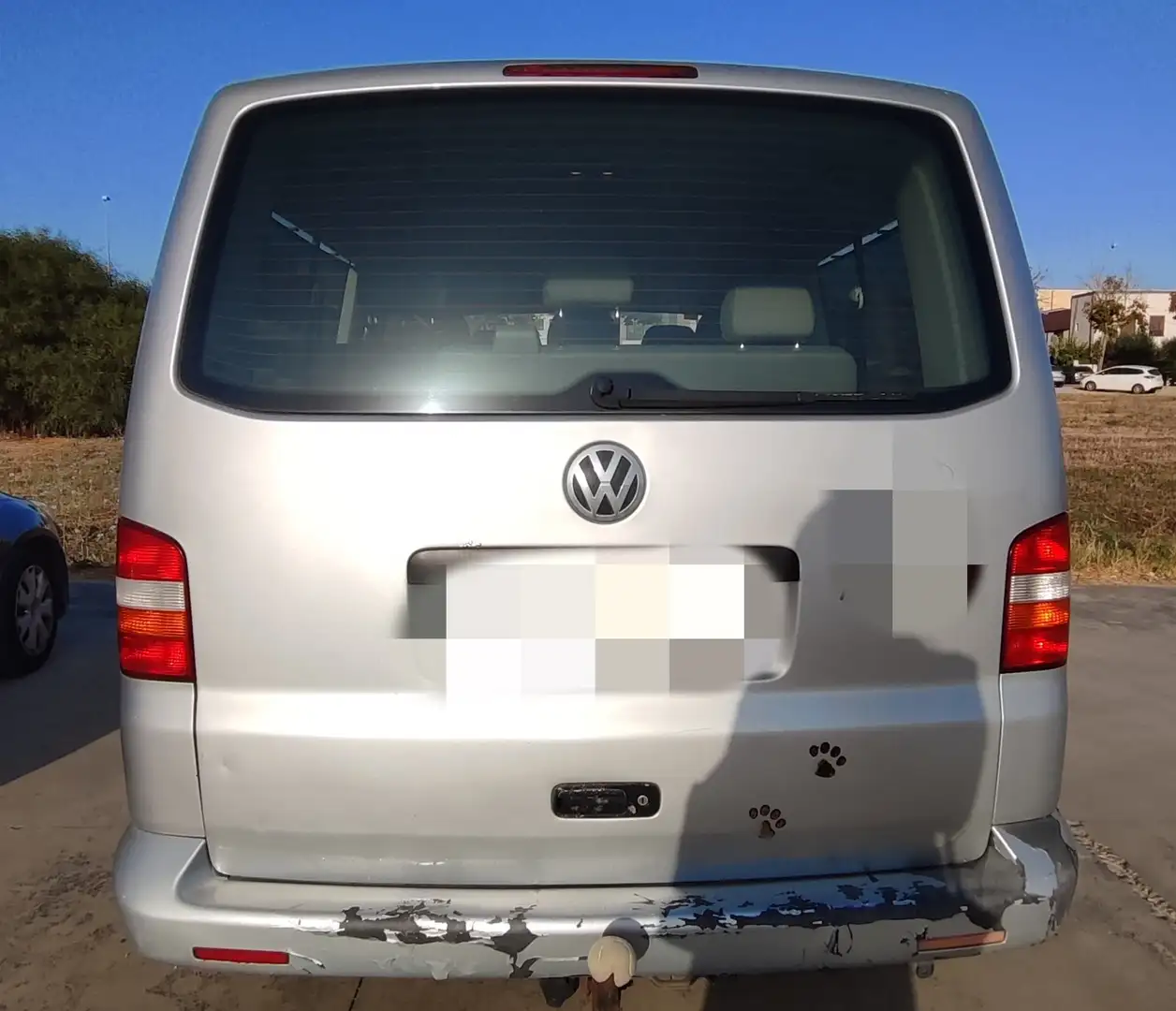Volkswagen T5 Transporter Shuttel Plateado - 2