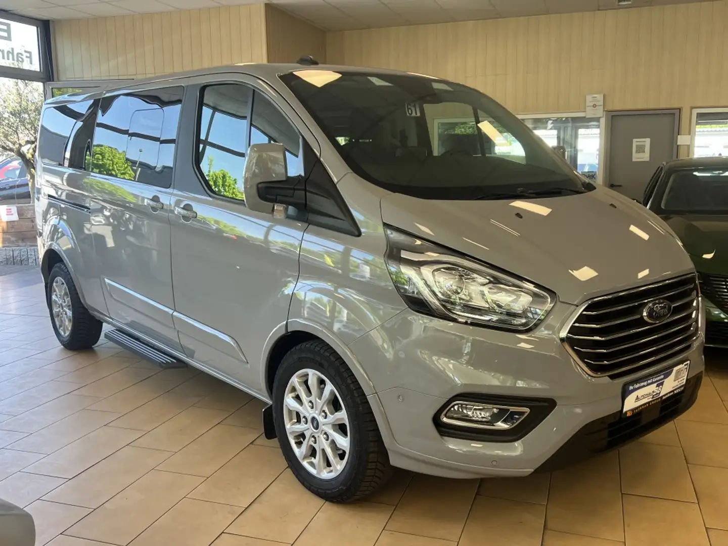 Ford Tourneo Custom 320 L2*TitaniumX*9Sitze*Garantie* Grau - 1