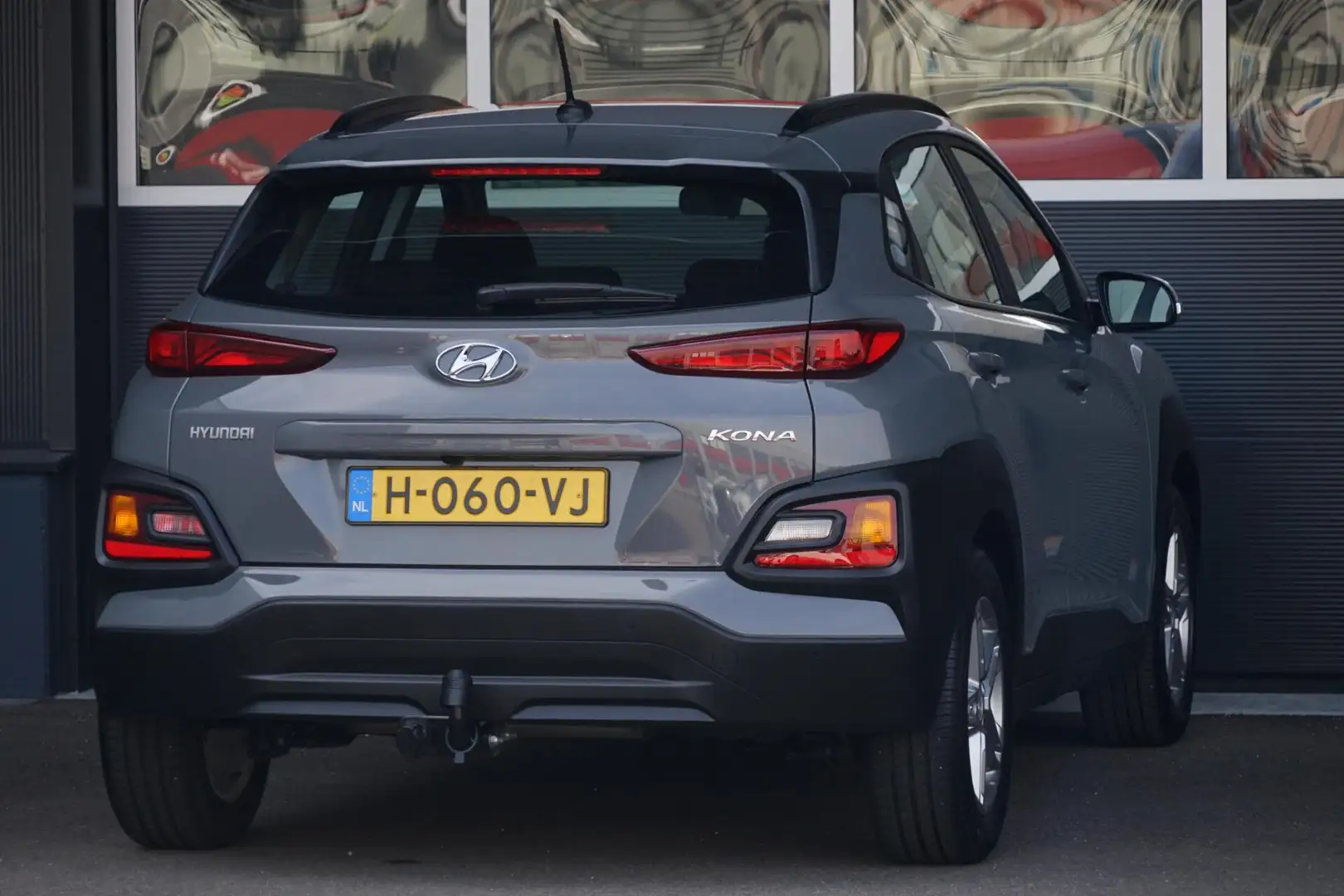 Hyundai KONA 1.0 T-GDI Comfort, CarPlay, cruise, cam. trekh. Grijs - 2