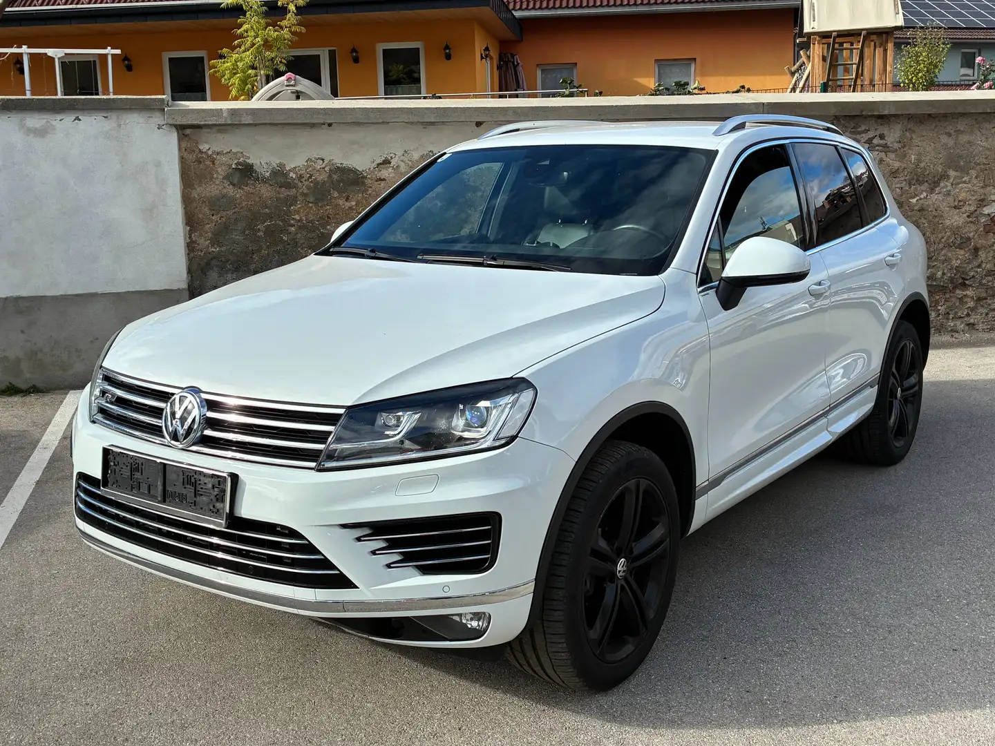 Volkswagen Touareg V6 TDI BMT 4Motion Aut. R-LINE Weiß - 1