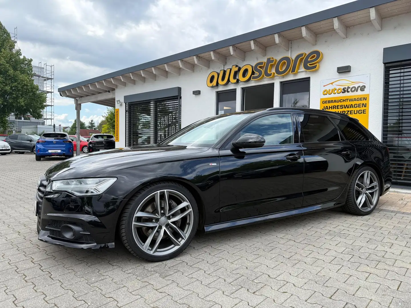 Audi A6 Avant 3.0 TDI quattro 200 kW (272 PS), Autom. 7... Schwarz - 1