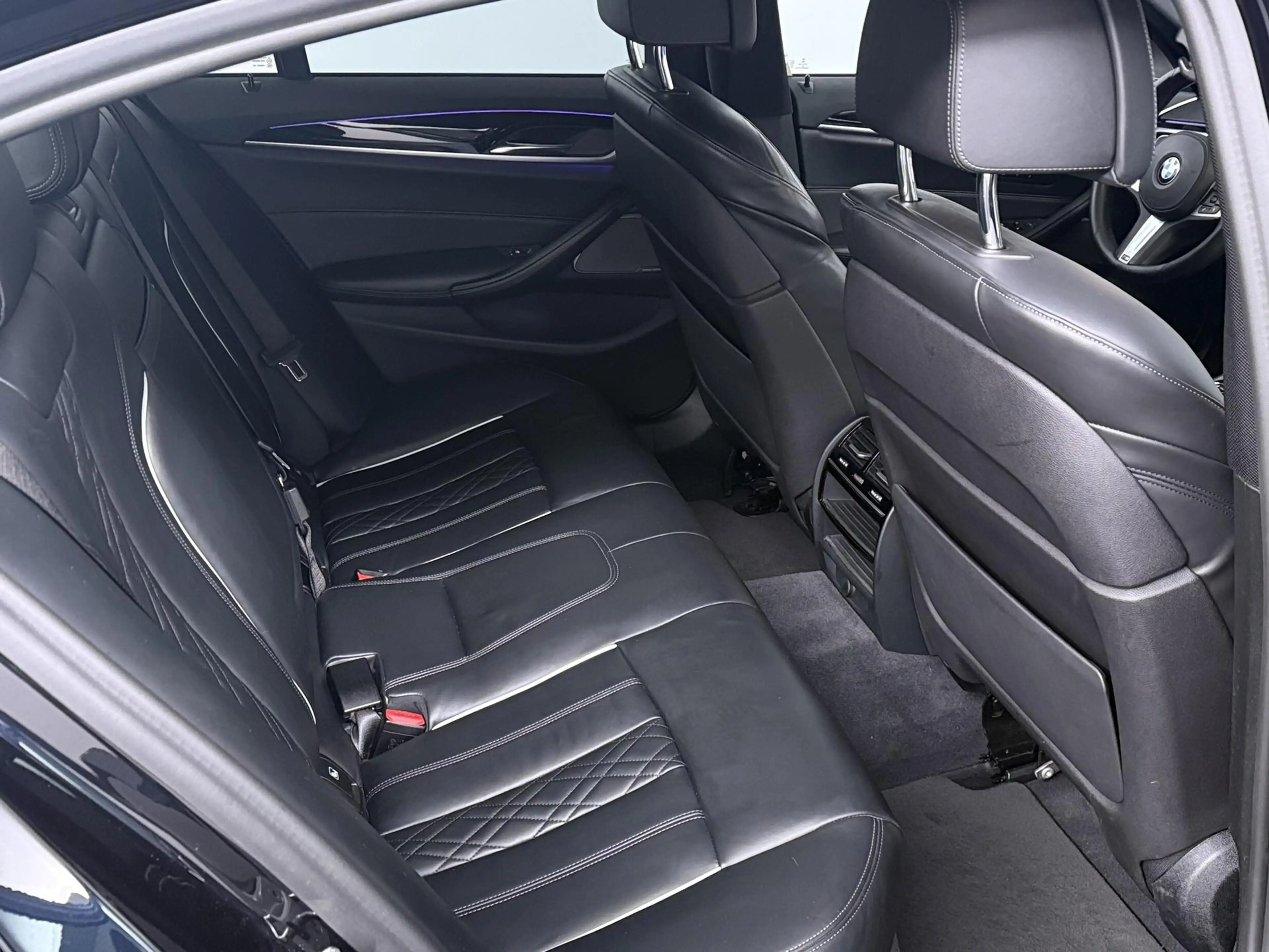 BMW 540 5-serie 540i High Executive M-Pakket | Kleppensyst — photo 50
