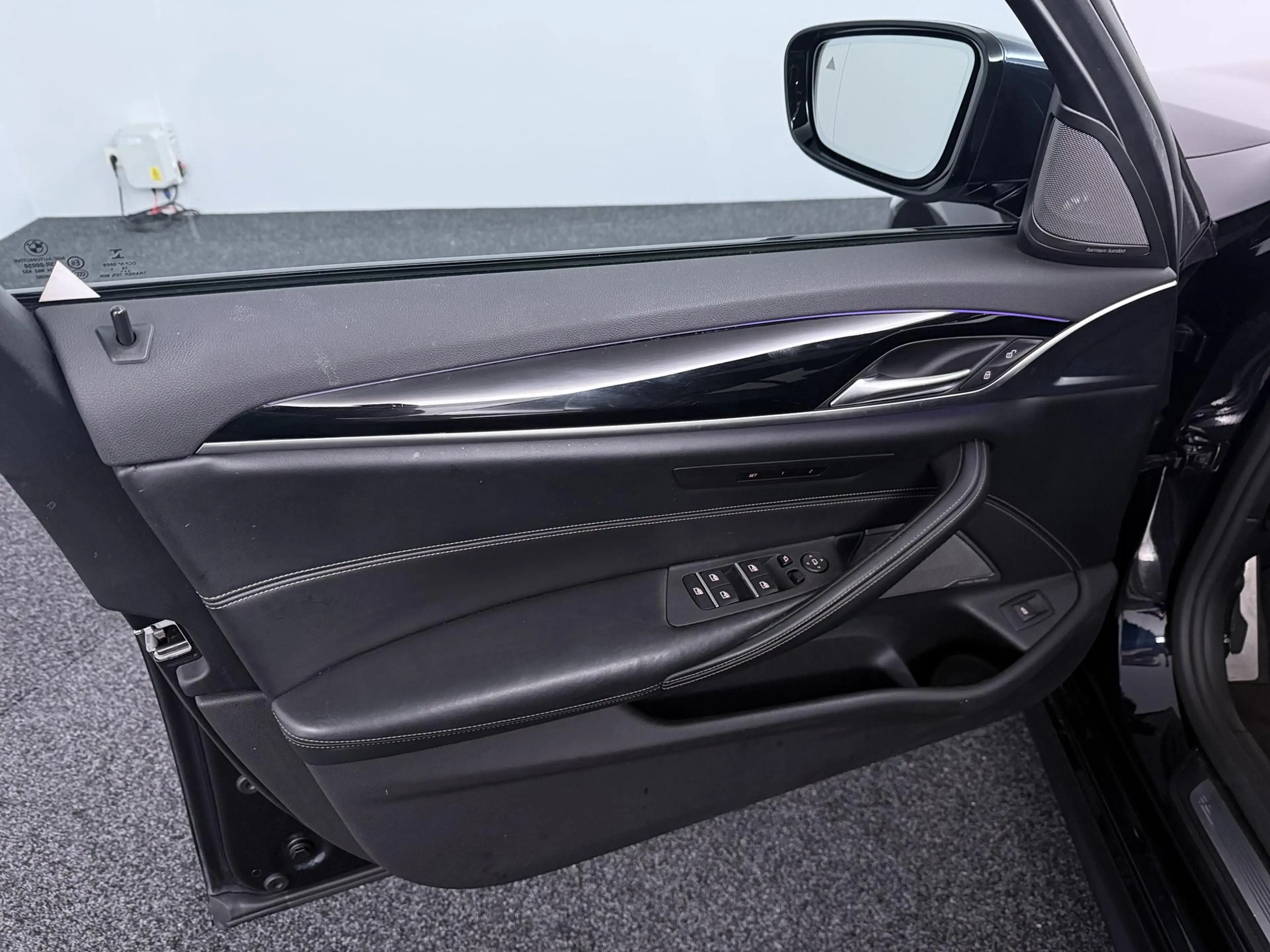 BMW 540 5-serie 540i High Executive M-Pakket | Kleppensyst — photo 48