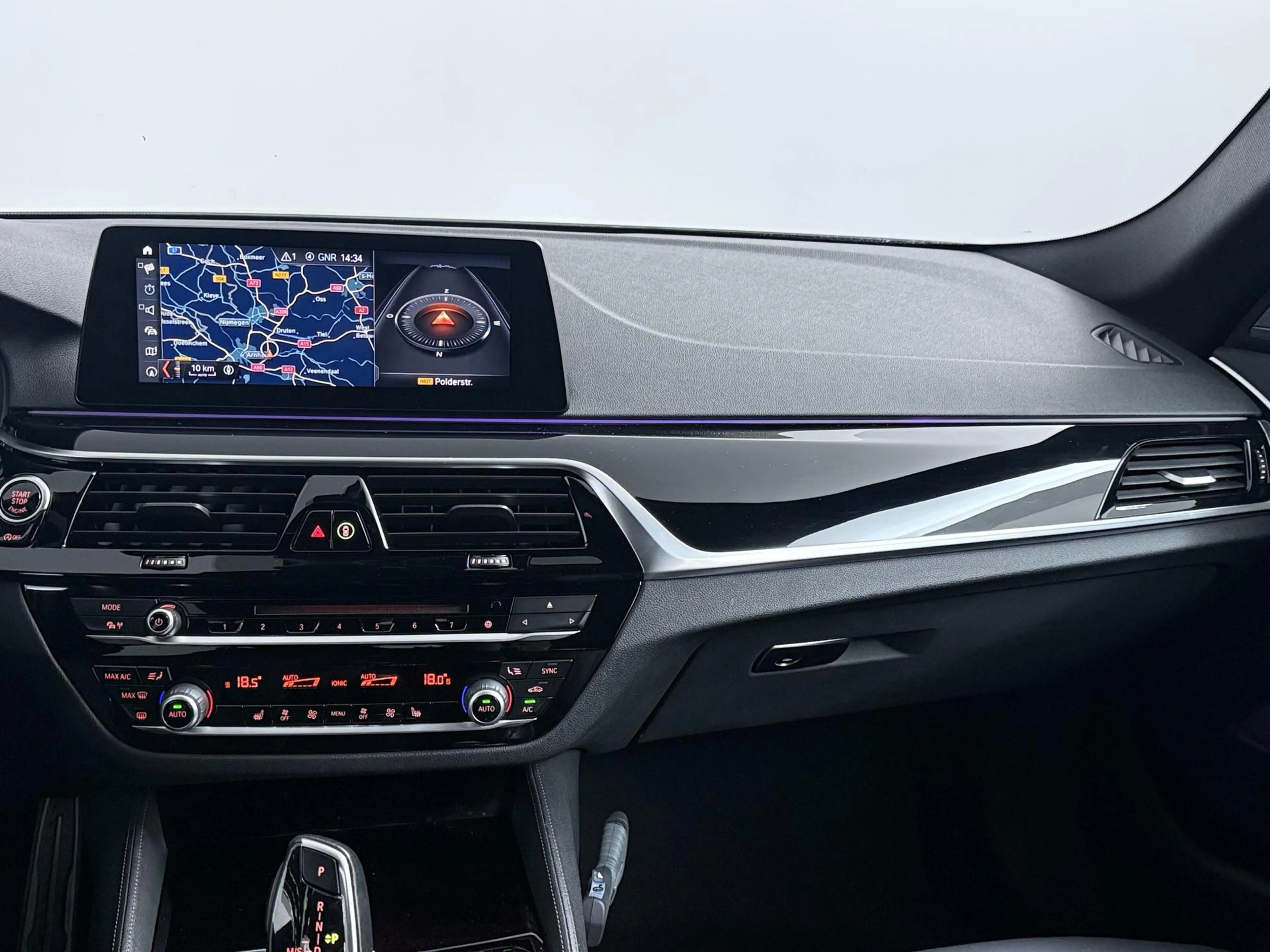 BMW 540 5-serie 540i High Executive M-Pakket | Kleppensyst — photo 33