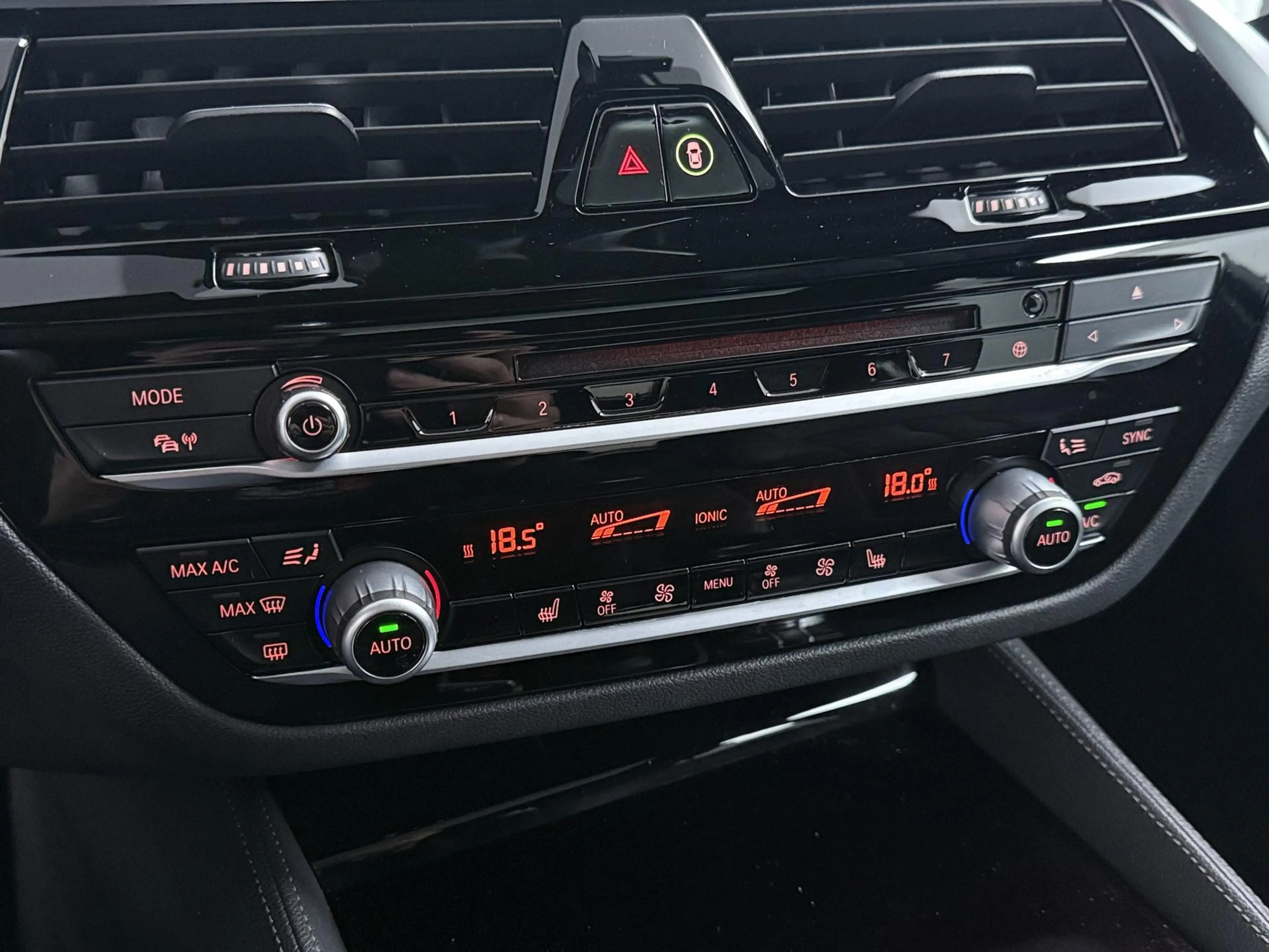 BMW 540 5-serie 540i High Executive M-Pakket | Kleppensyst — photo 25