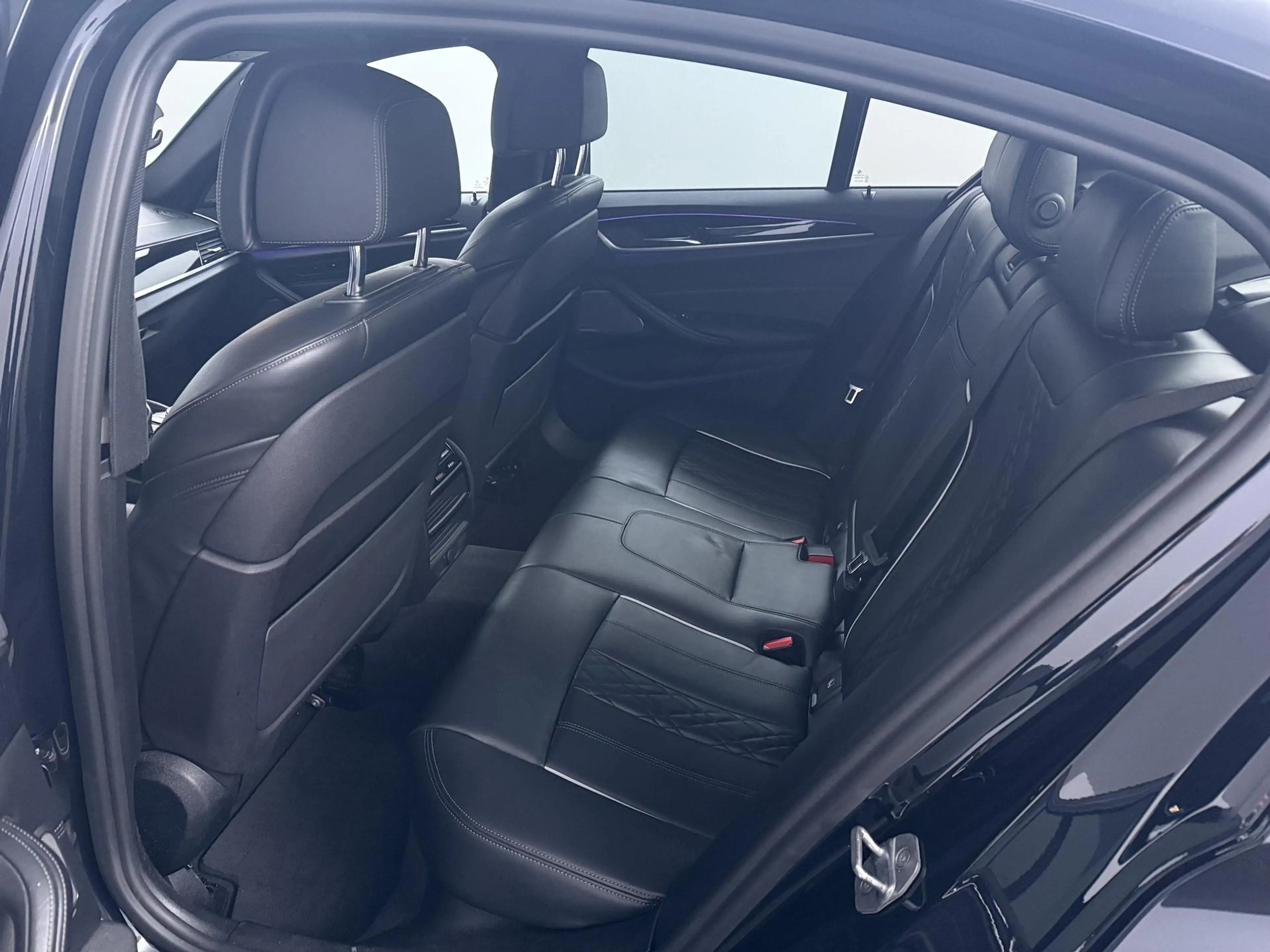 BMW 540 5-serie 540i High Executive M-Pakket | Kleppensyst — photo 7
