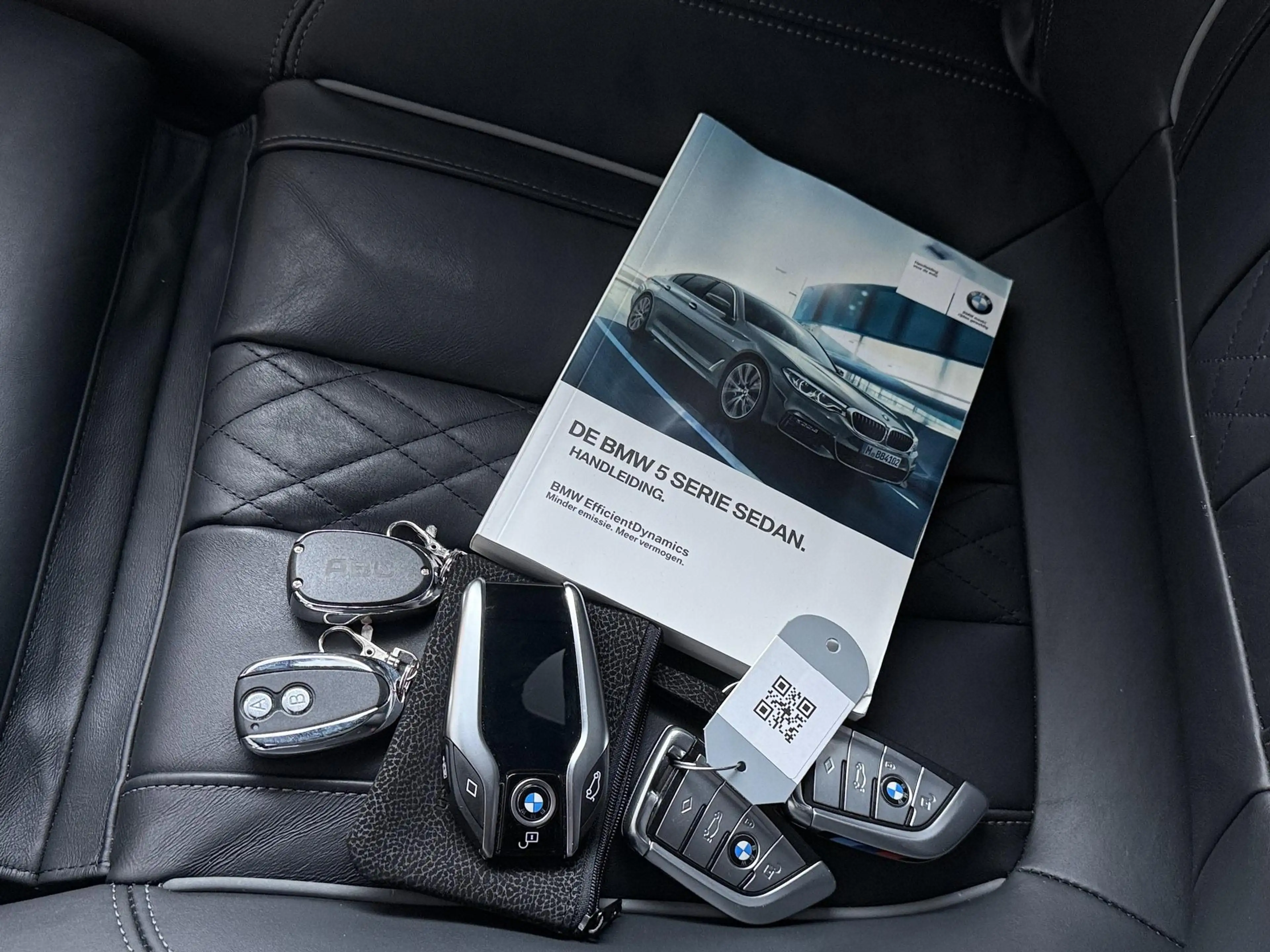 BMW 540 5-serie 540i High Executive M-Pakket | Kleppensyst — photo 5