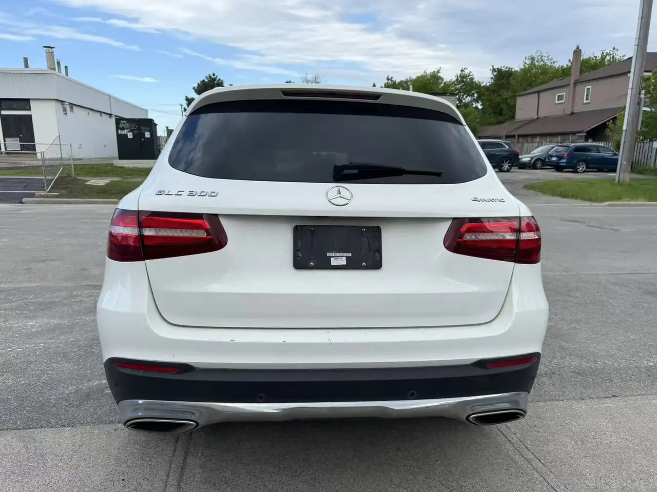 Mercedes-Benz GLC снимка Mercedes-Benz GLC