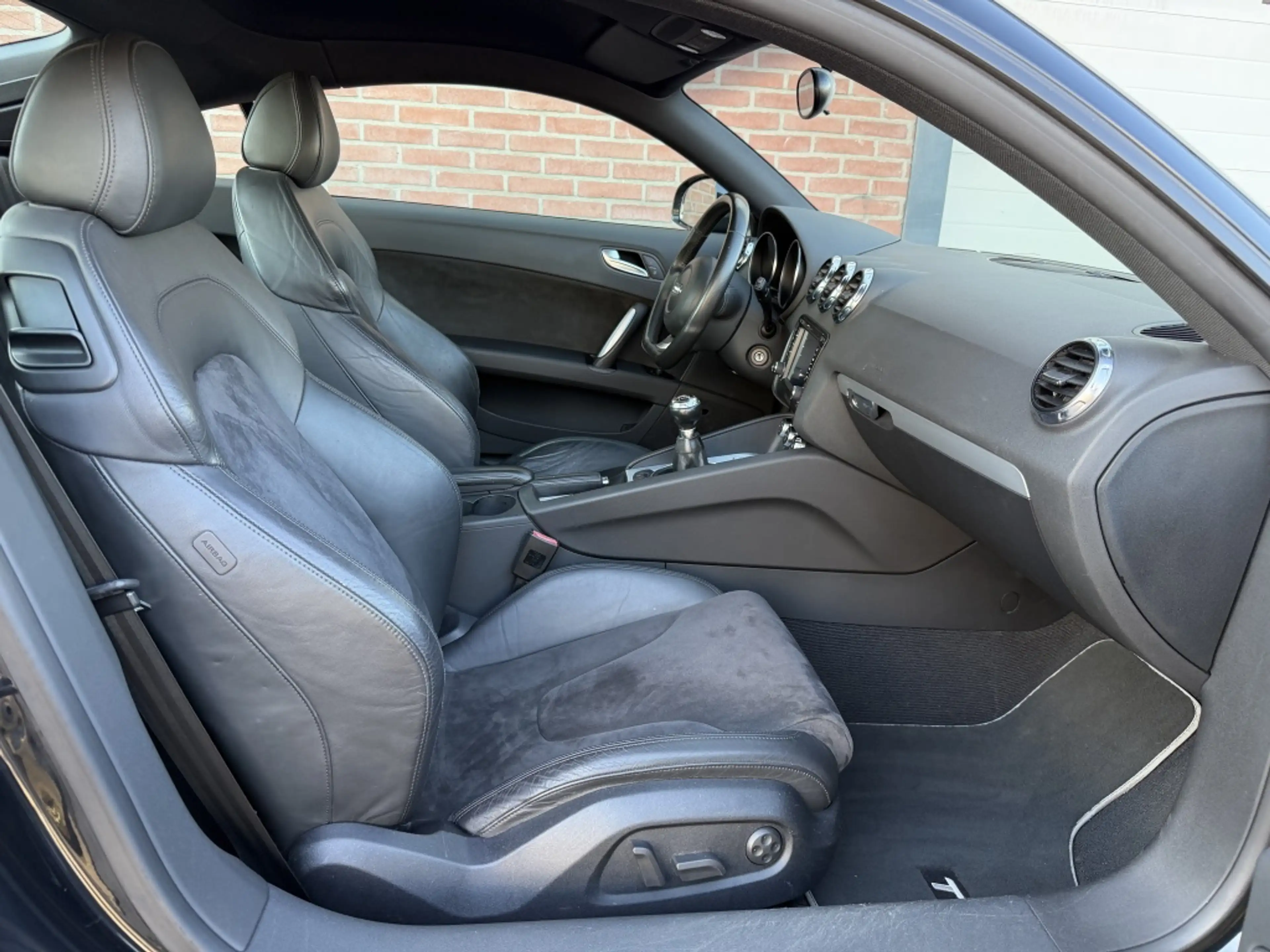 Audi TT 2.0 TFSI Pro Line/Carplay/Pdc/leer/inruil mog!!! — photo 14