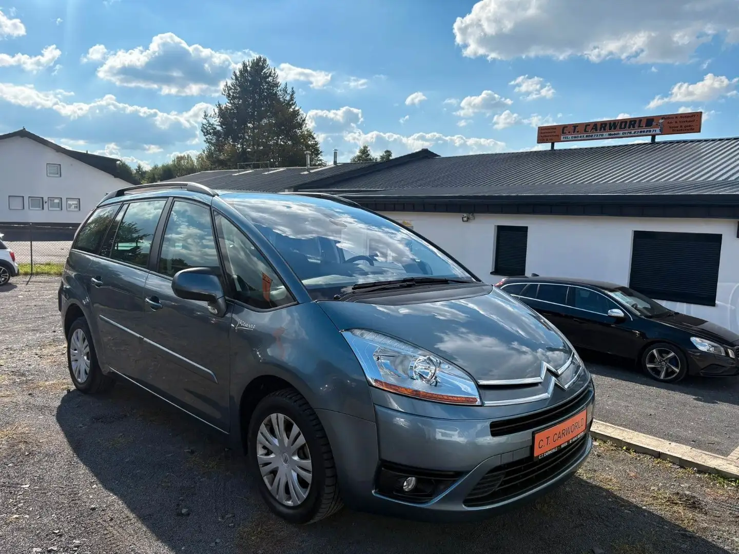 Citroen Grand C4 Picasso GRAND C4 PICASSO 1,6  /7 SITZER/KLIMA/TÜV NEU Grau - 1