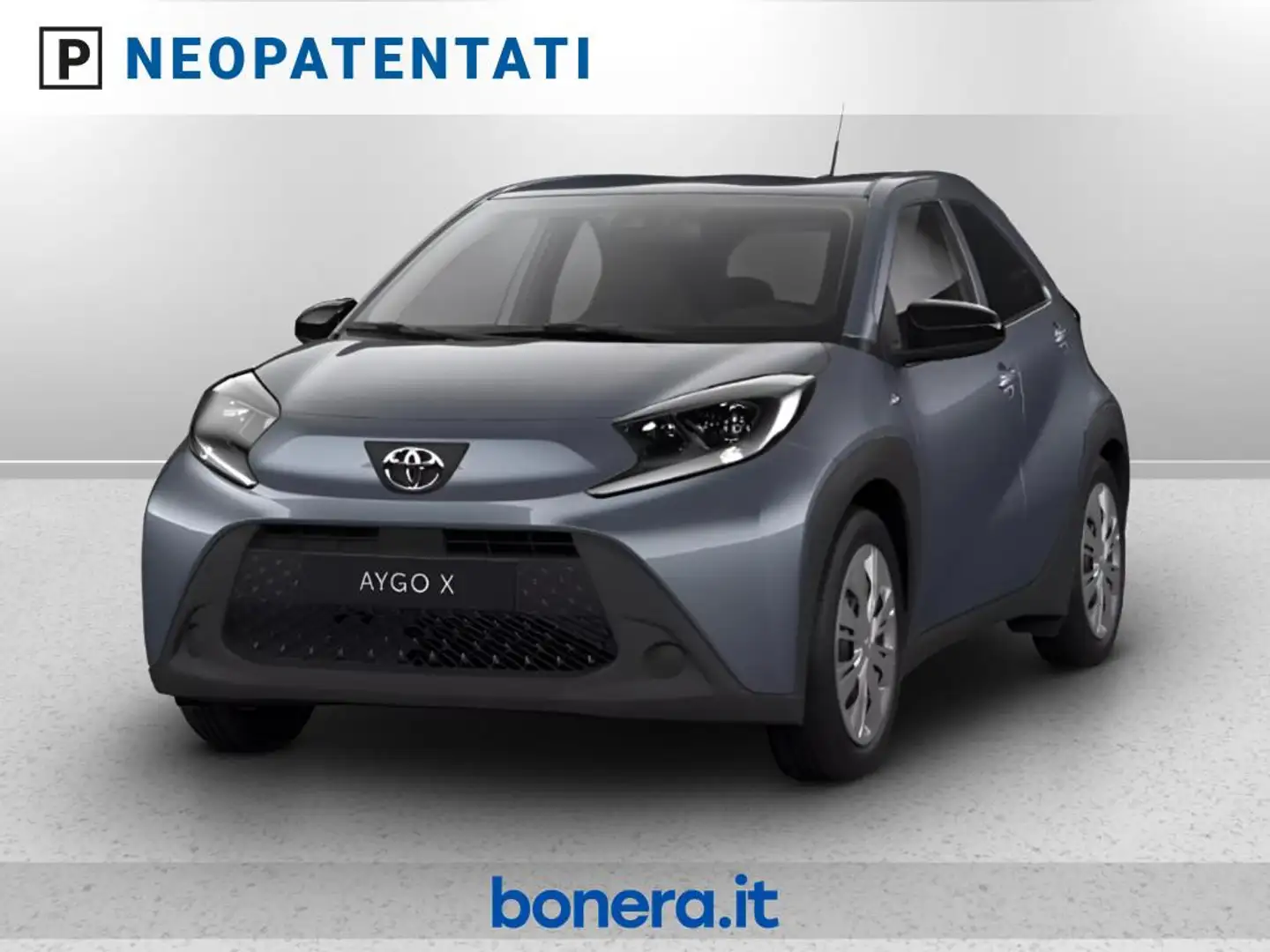 Toyota Aygo X 1.0 Active 72cv Grigio - 1