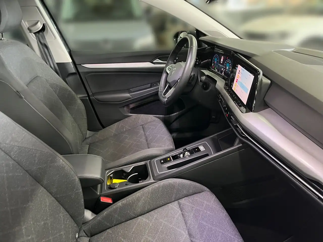 Volkswagen Golf Variant Golf VIII Variant Life eTSI Navi BusiPaket AHK P 15