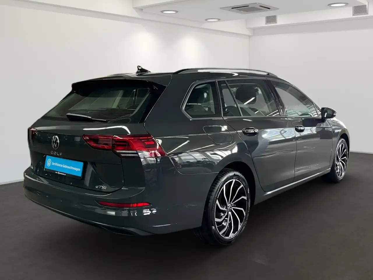 Volkswagen Golf Variant Golf VIII Variant Life eTSI Navi BusiPaket AHK P 5