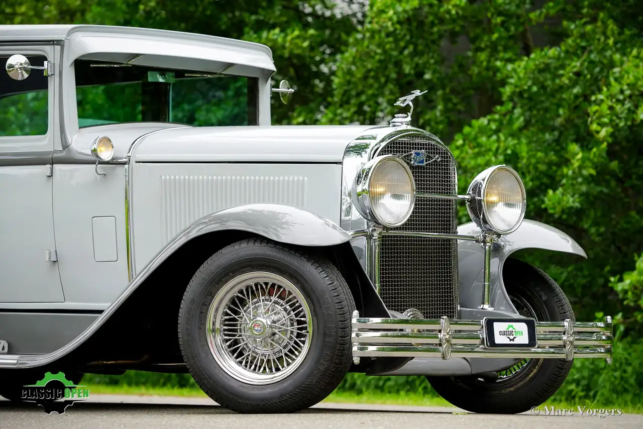 Buick Model 47 Restomod V8, foto 12