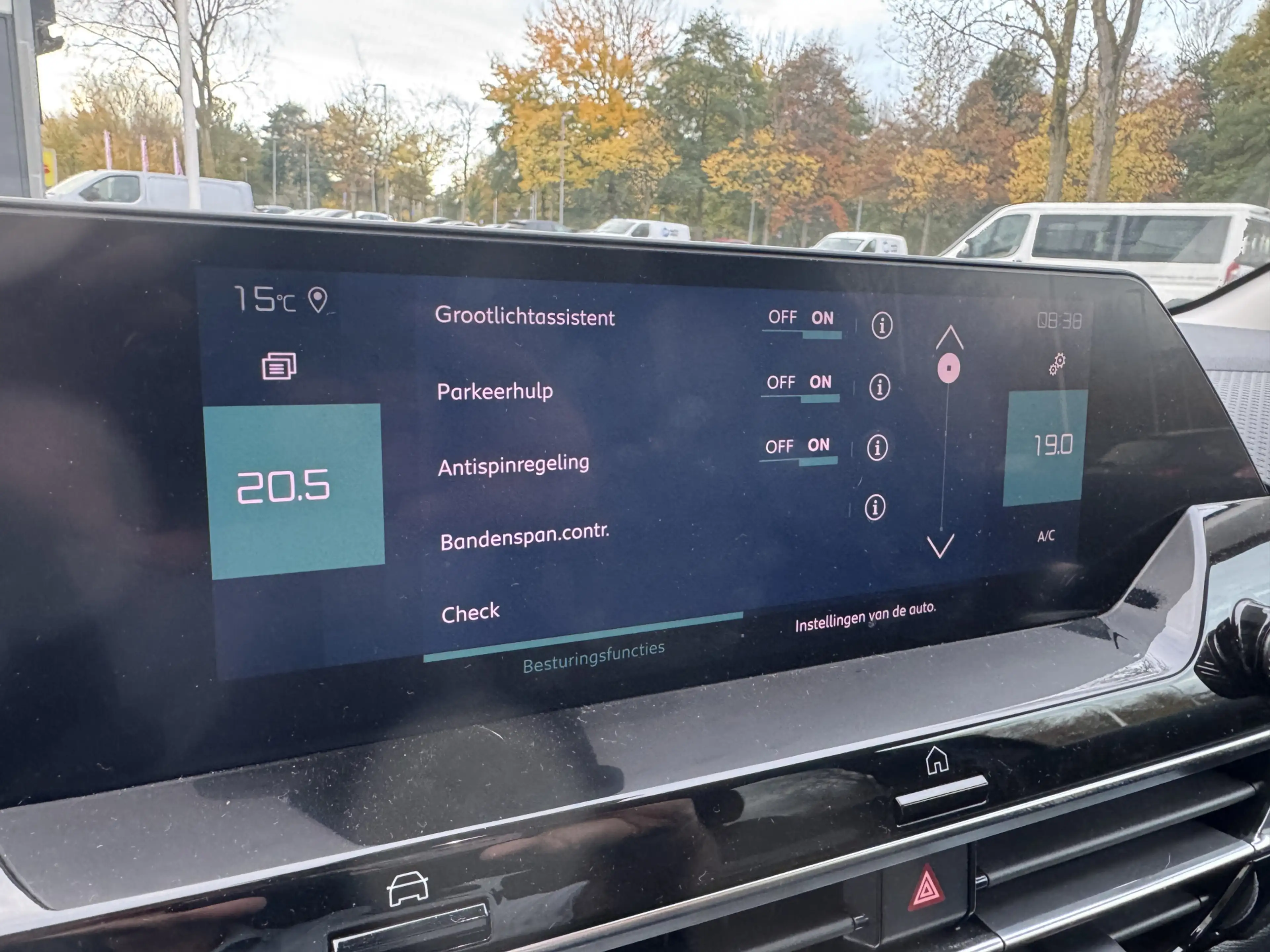 Citroen E-C4 Electric Shine 50 kWh Trekhaak|Leder|Full options|Black Edi — photo 15