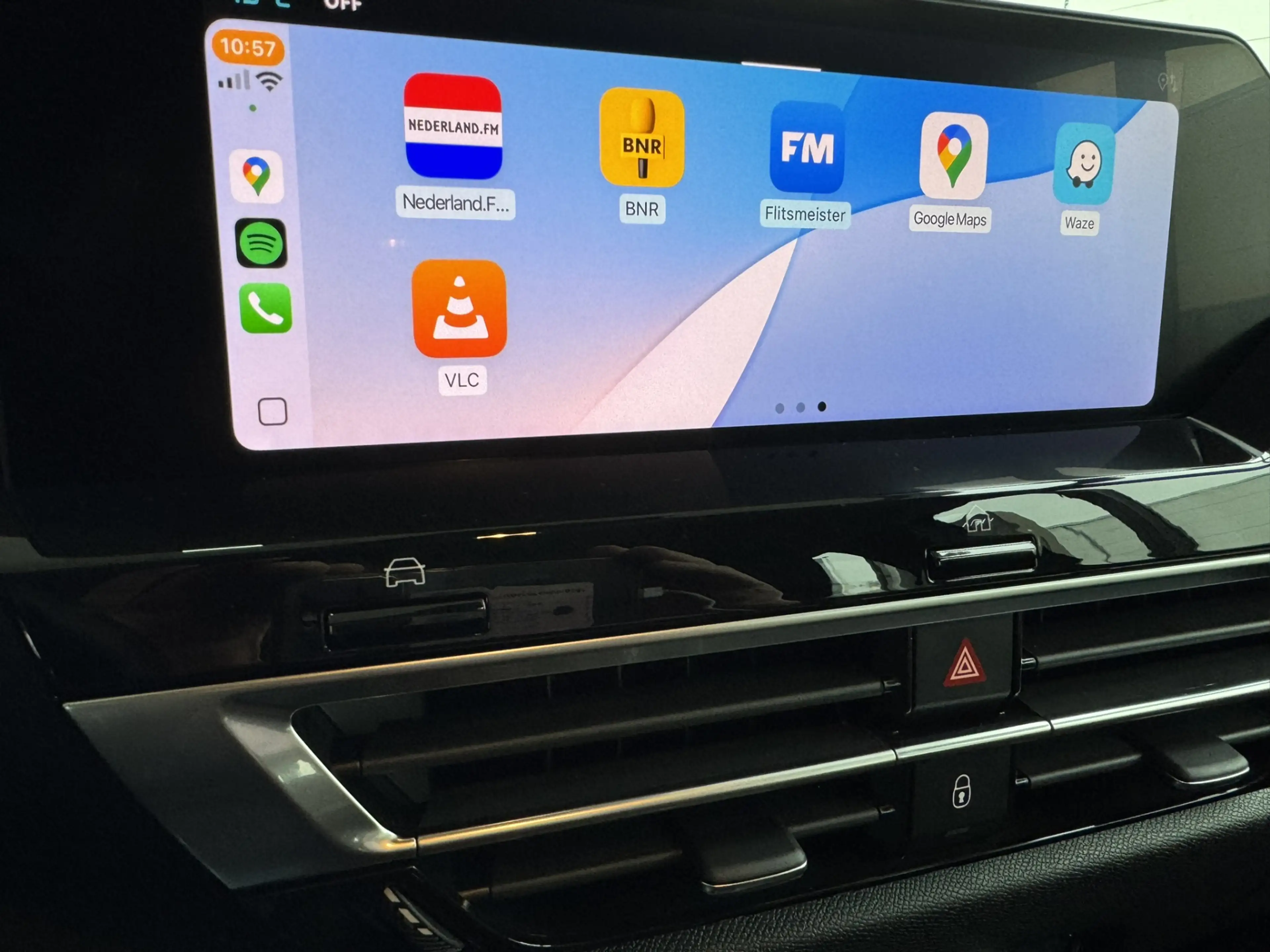 Citroen E-C4 Electric Shine 50 kWh Trekhaak|Leder|Full options|Black Edi — photo 11