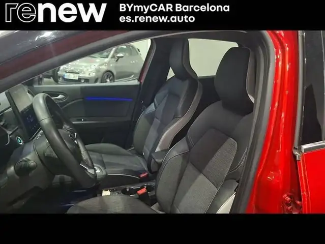 Renault Captur view 24