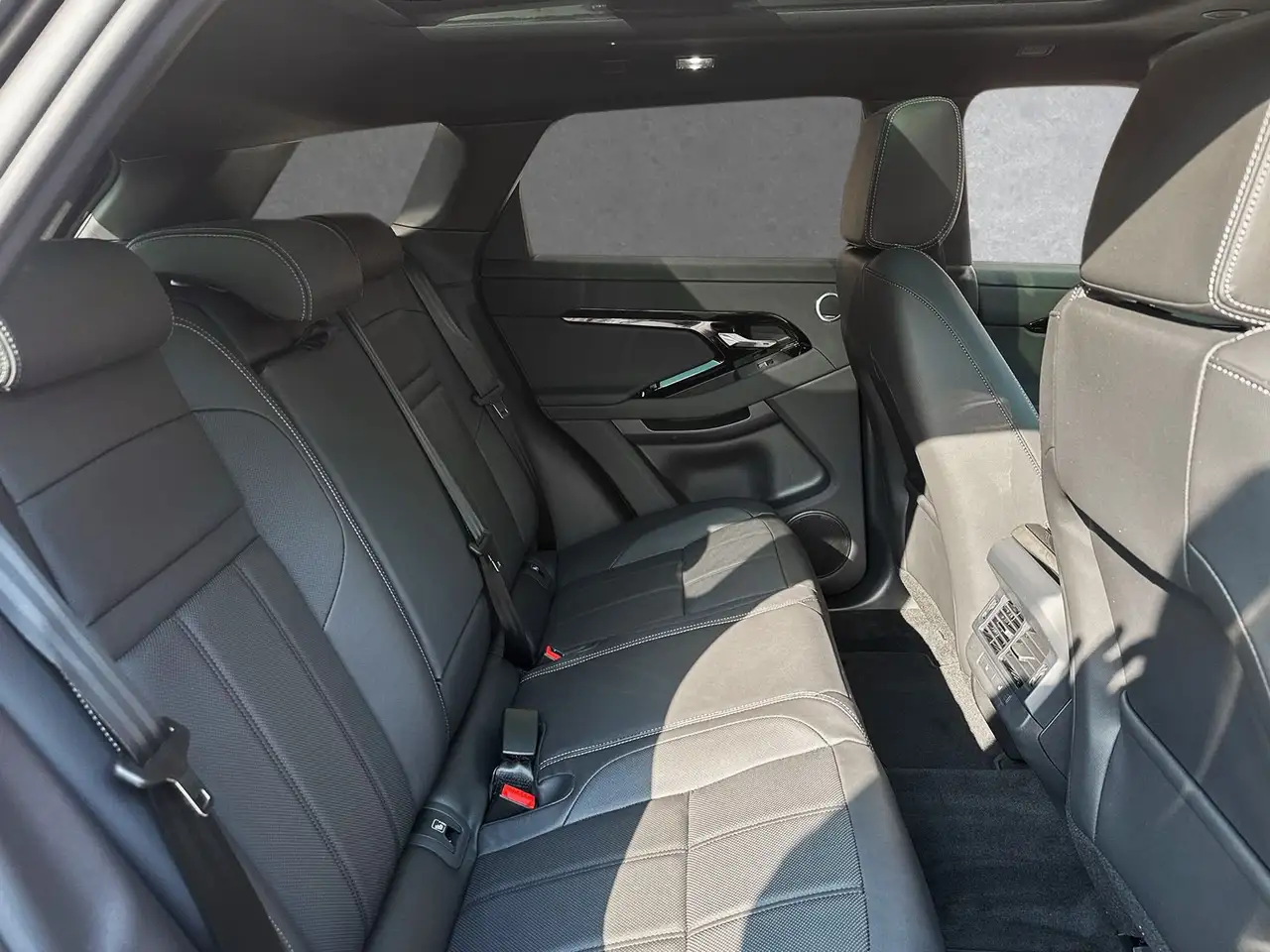 Land Rover Range Rover Evoque 2026