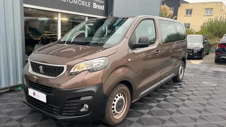 Peugeot Expert 9 PLACES traveller 2.0 BHDI 150ch Standard