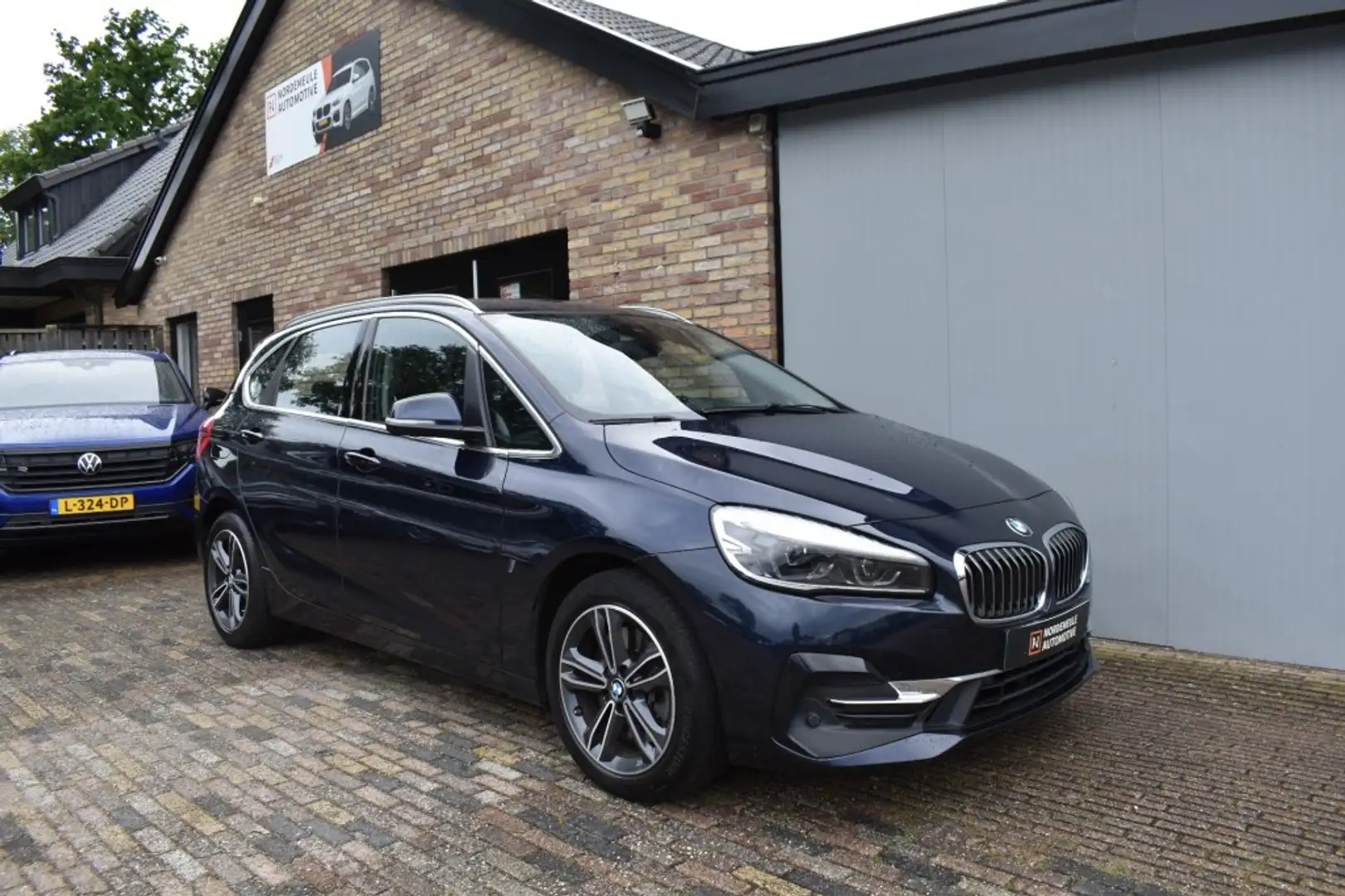 BMW 225 225XE IP HIGH EXEC. Xenon, HUD, Cruise Modrá - 2