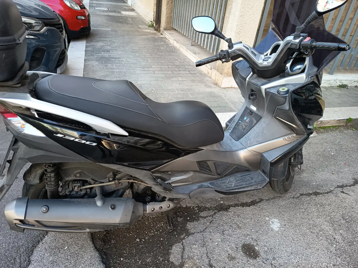 Kawasaki J300 ABS S.E. Noir - 2